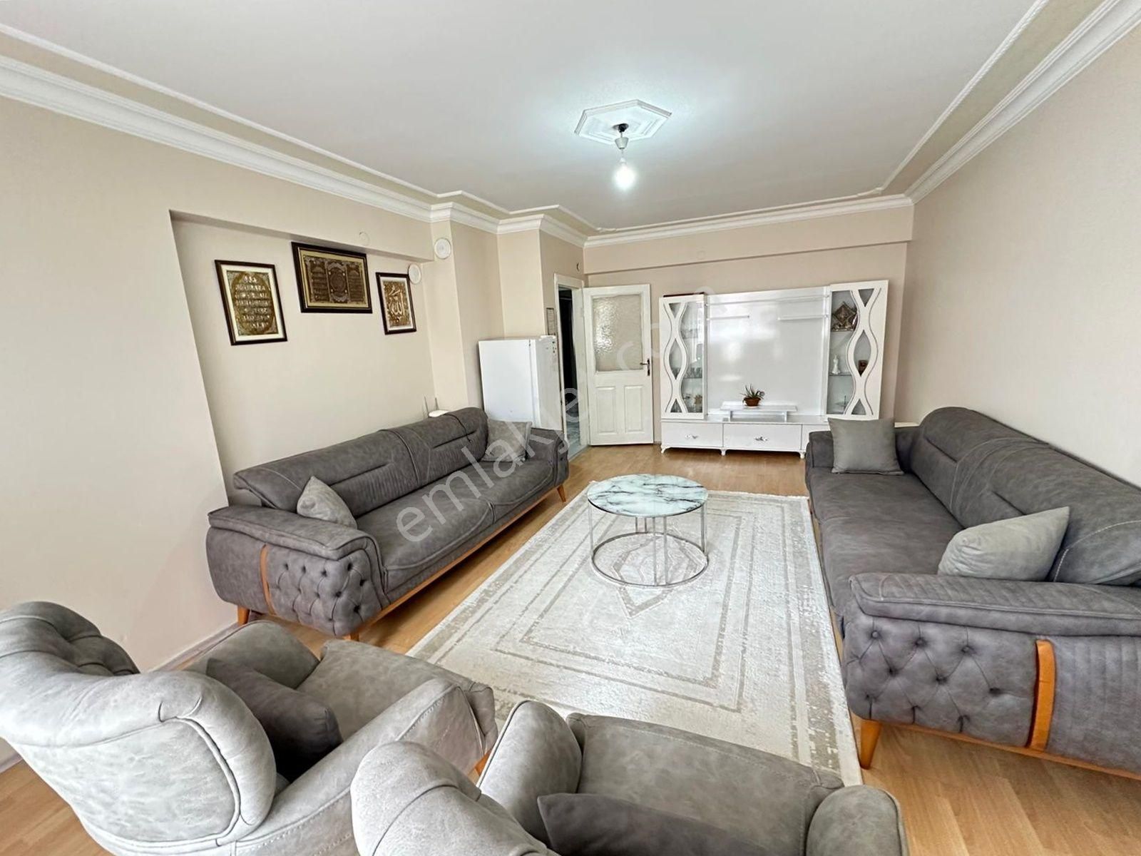 Beşikkaya'da Pazar Pazarına Yakın Geniş Kullanışlı 3+1 Katta Satılık Daire !! - Görsel 6