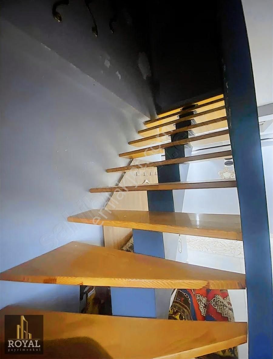 Satılık Ana Yol Üstü Bahçeli Villa - Görsel 27