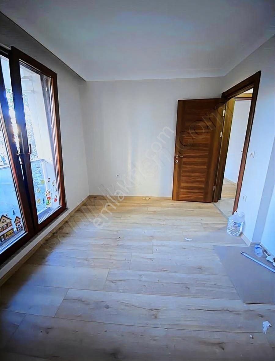 Eyüp Esentepe'de Villada Oturmak İstermisiniz. O Zaman Buyurun. - Görsel 4