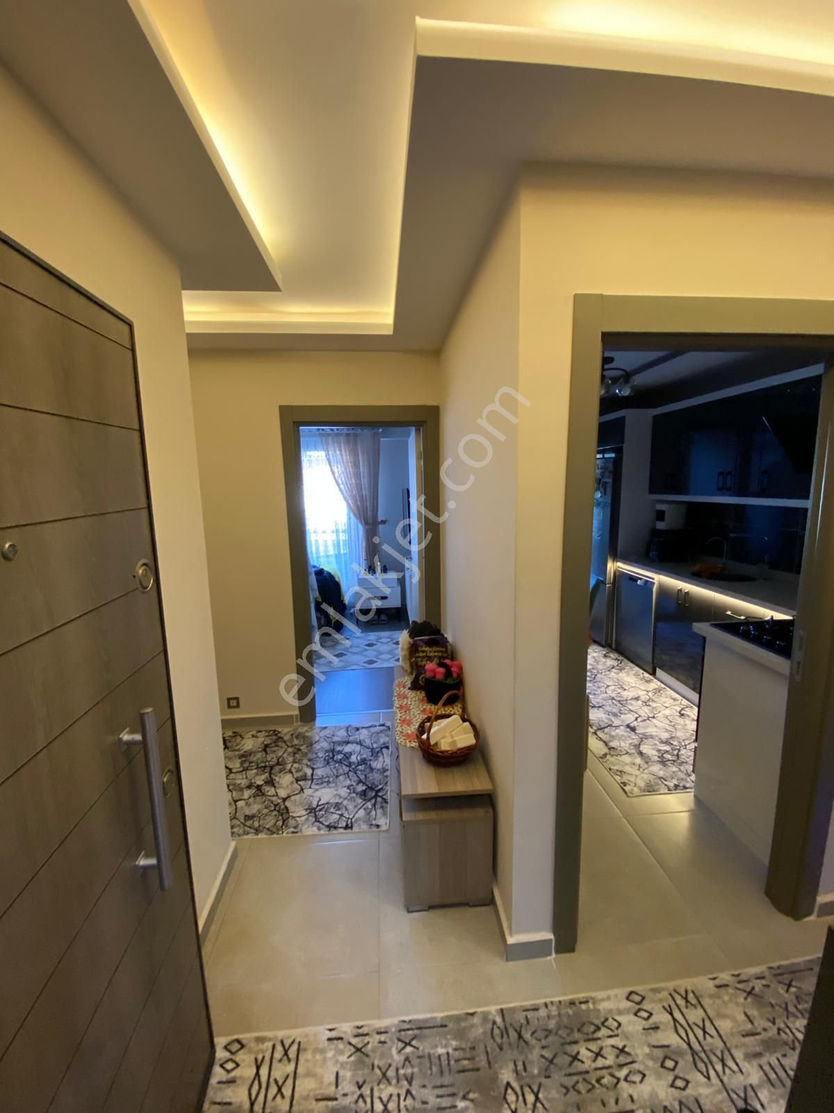 Buca Şirinyer'de Arakat 2+1 Satılık Lüks Daire - Görsel 18