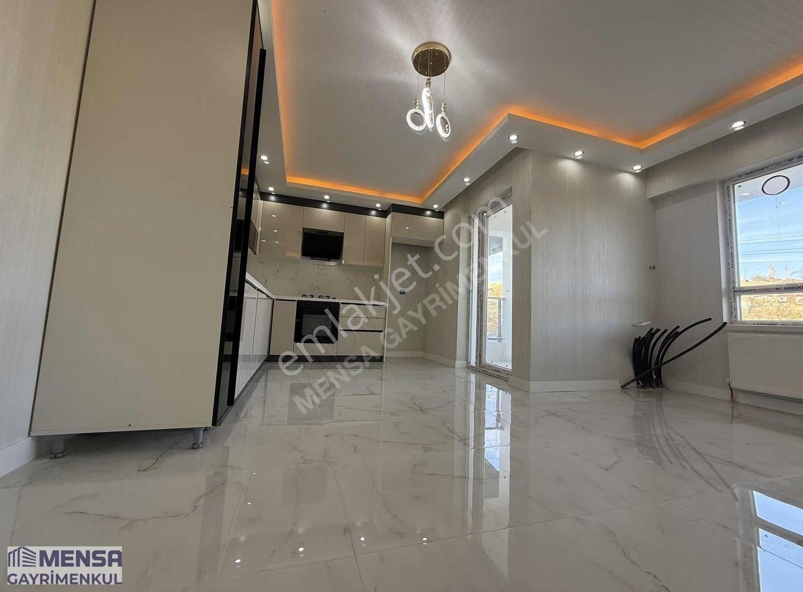 Mensa'dan Karakayada Emsalsiz Büyüklükte Ful Yapılı Satılık 2+1 - Görsel 21