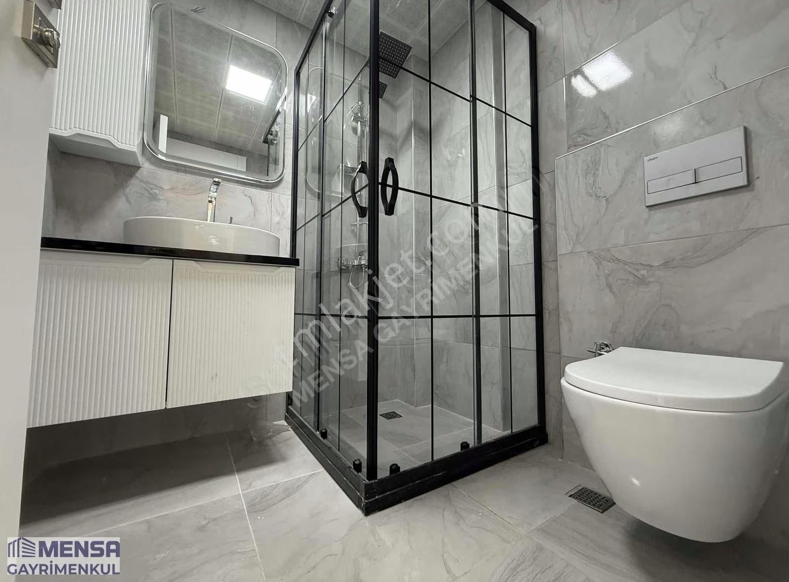 Mensa'dan Karakayada Emsalsiz Büyüklükte Ful Yapılı Satılık 2+1 - Görsel 2