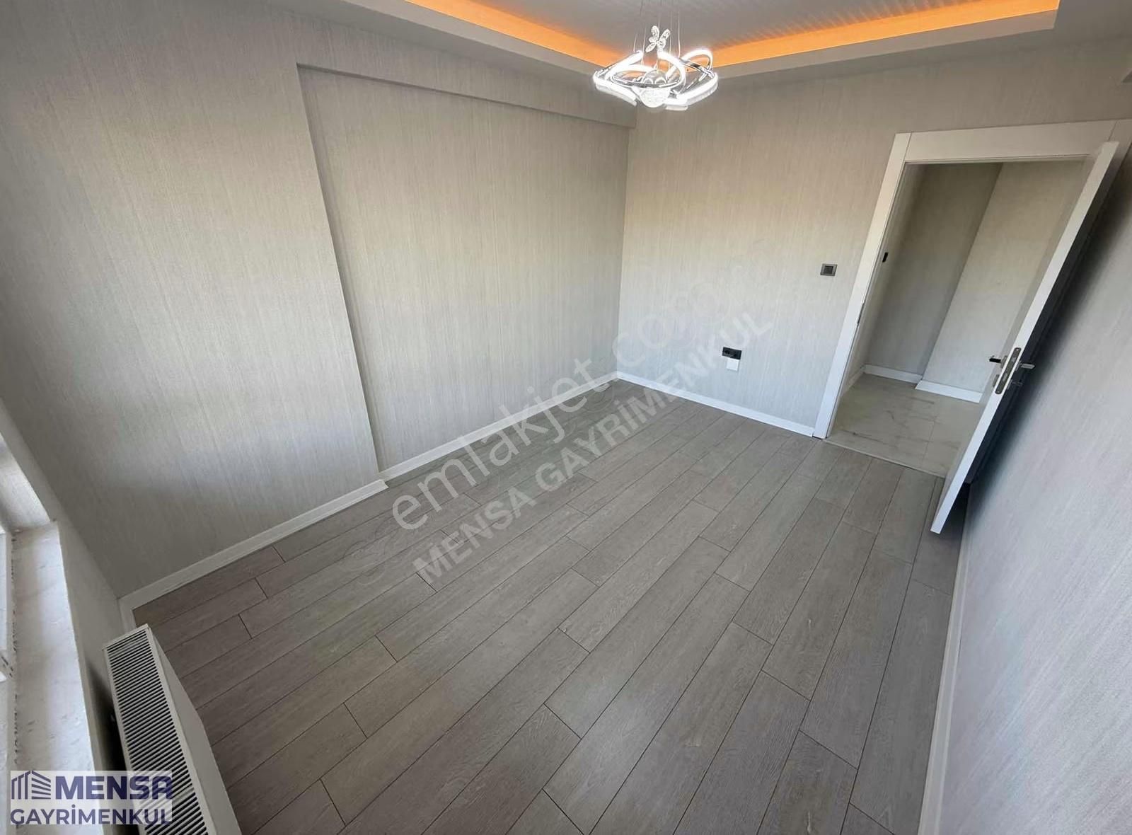 Mensa'dan Karakayada Emsalsiz Büyüklükte Ful Yapılı Satılık 2+1 - Görsel 19