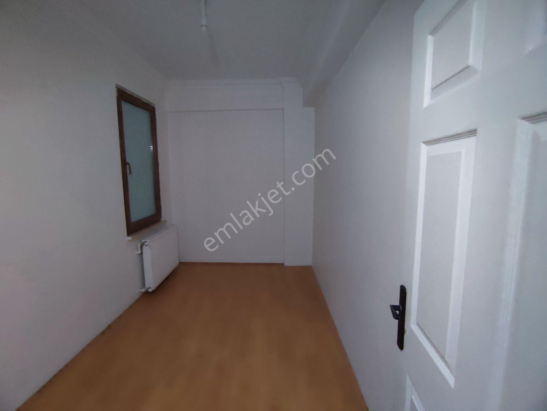 Ziya Paşa Cadde Arka Sokağı, Ara Kat, Kiralık 3+1 Daire - Görsel 7