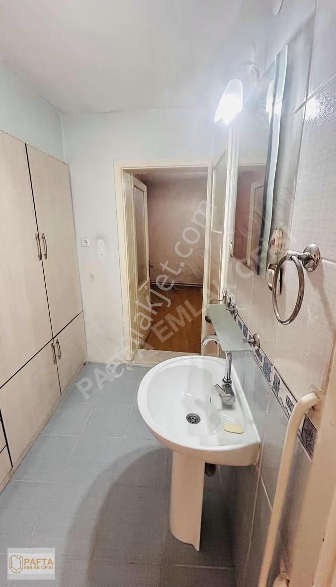 İncilipınarda Havuzlara Parka Yakın 125 M2 3+1 Fırsat Daıre - Görsel 33