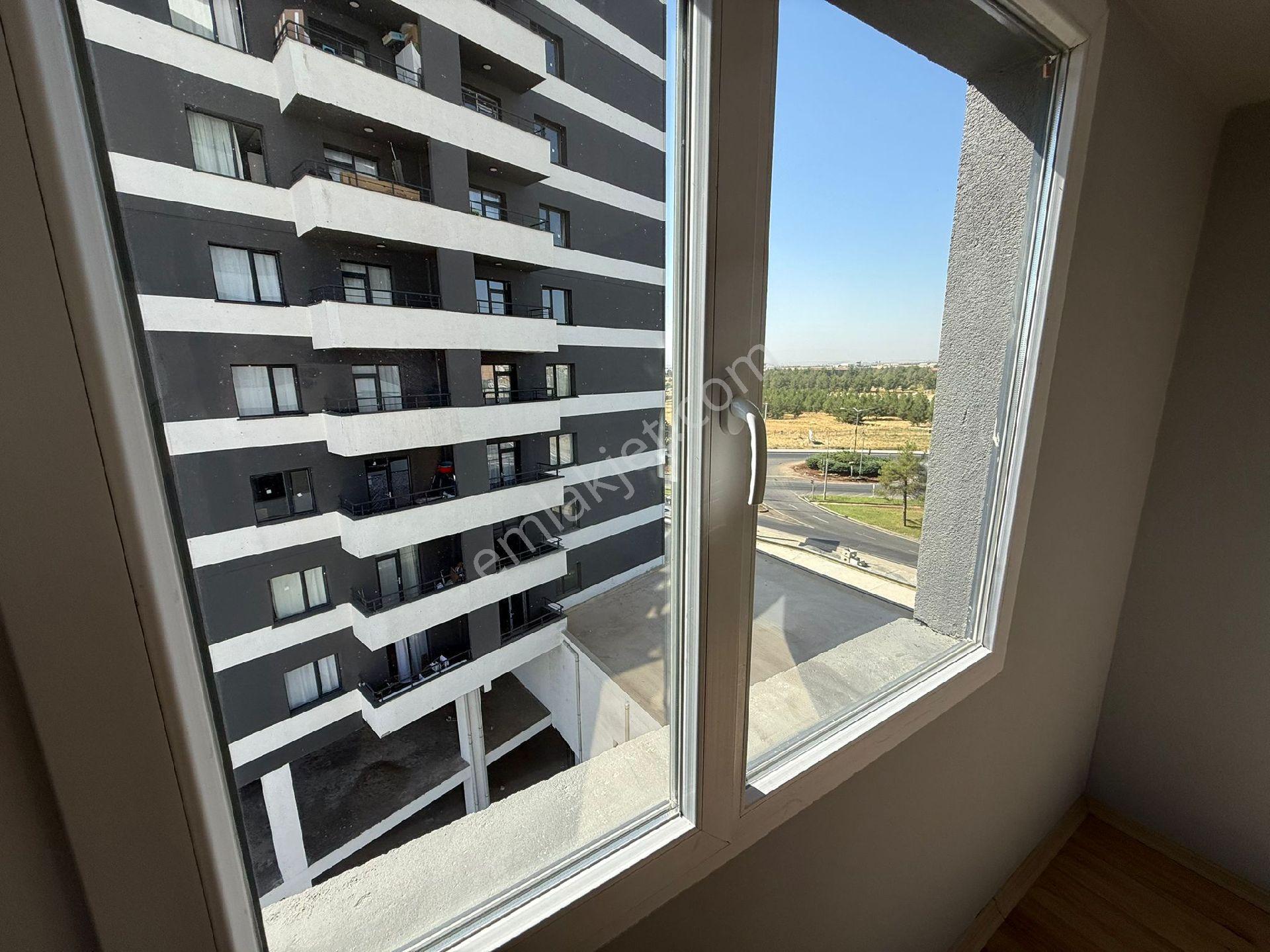 Mardin Yolu Karakoç Yapıda 2+1 Acil Satılık Daire - Görsel 6