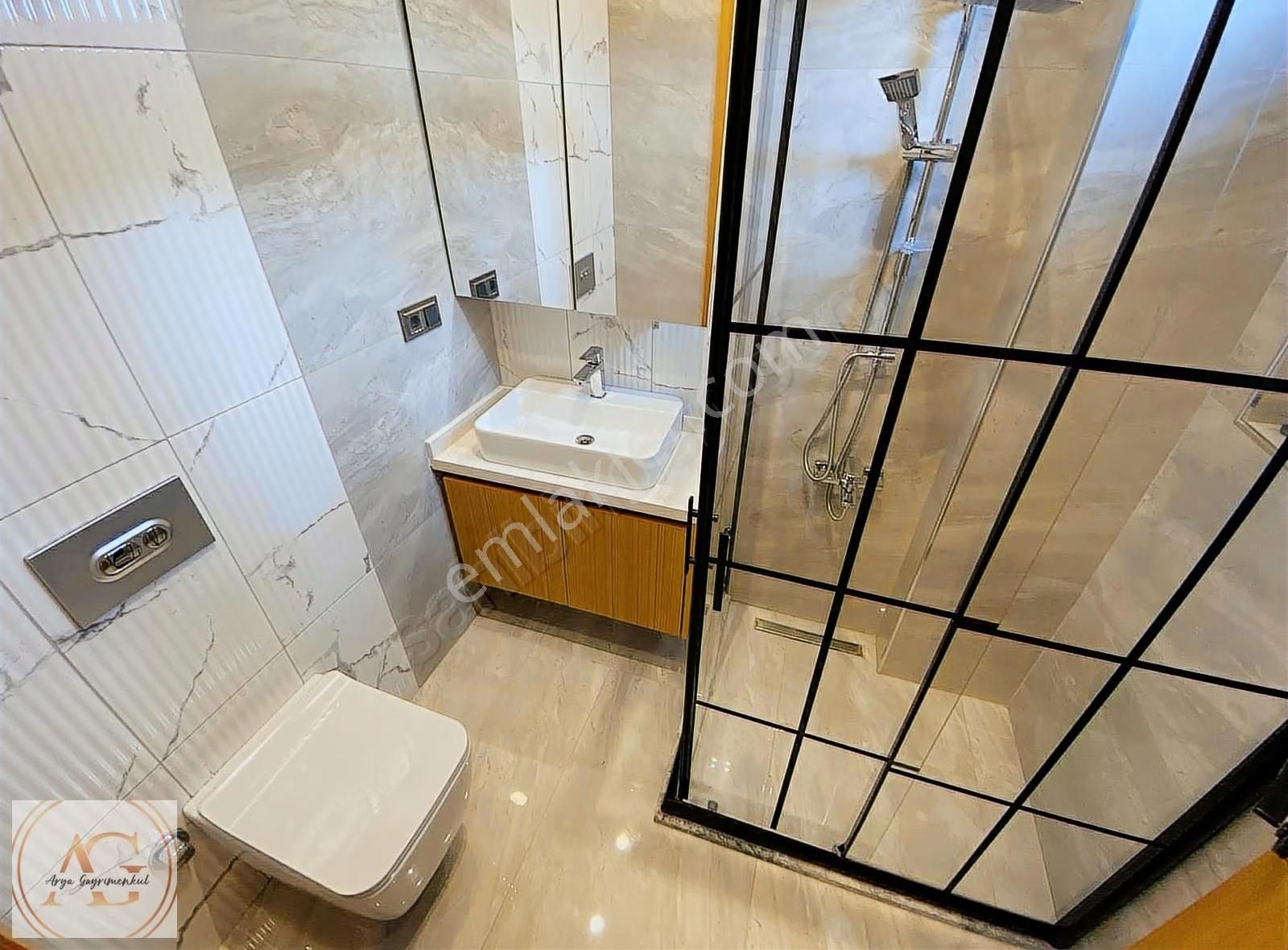 Arya'dan Tam Müstakil 4+1 Şık Tasarımlı Havuzlu Villa - Görsel 30