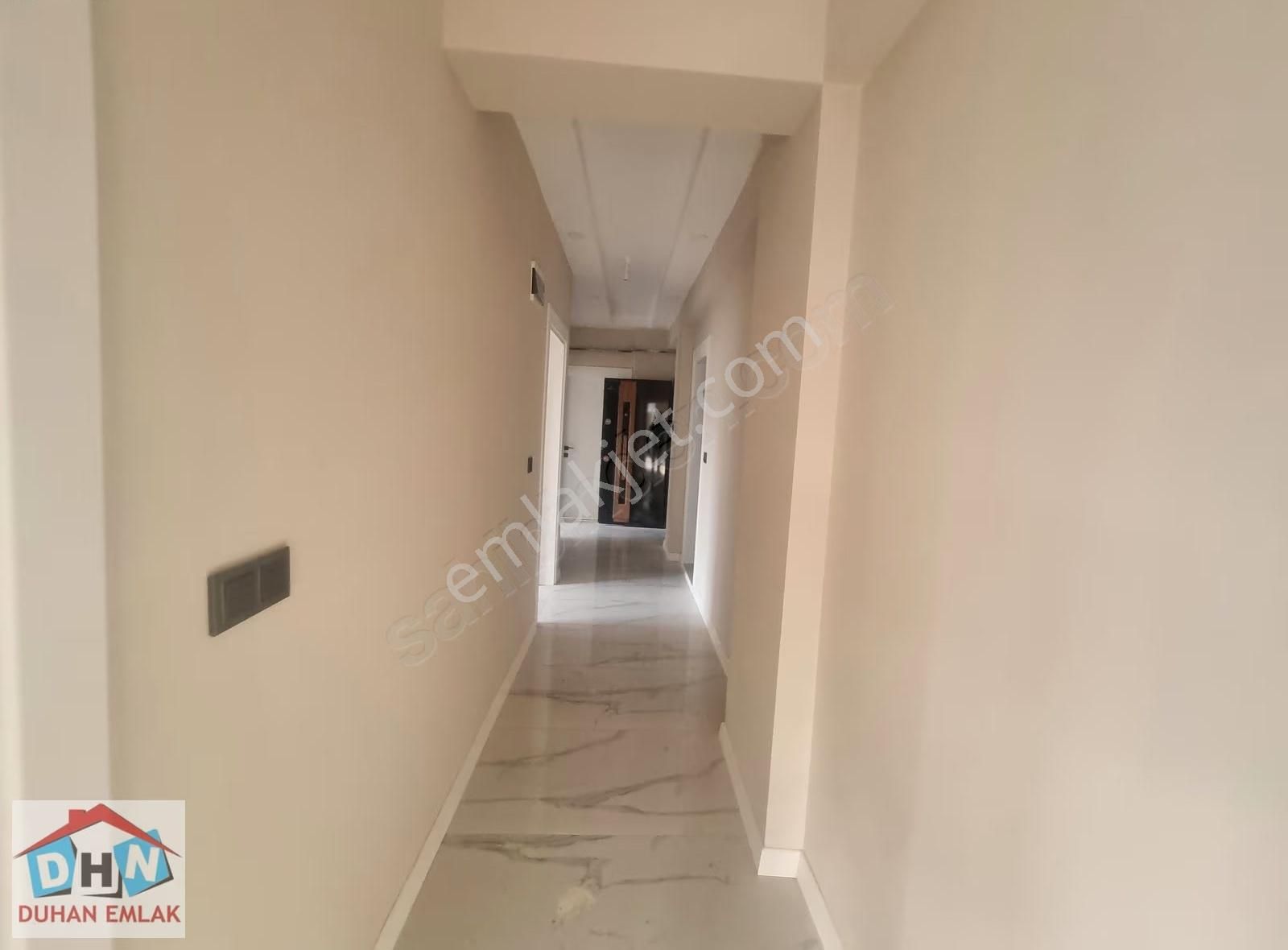 Duhan Emlaktan Kadıköy Berçem Konaklarında 3+1 Satılık Daire - Görsel 24