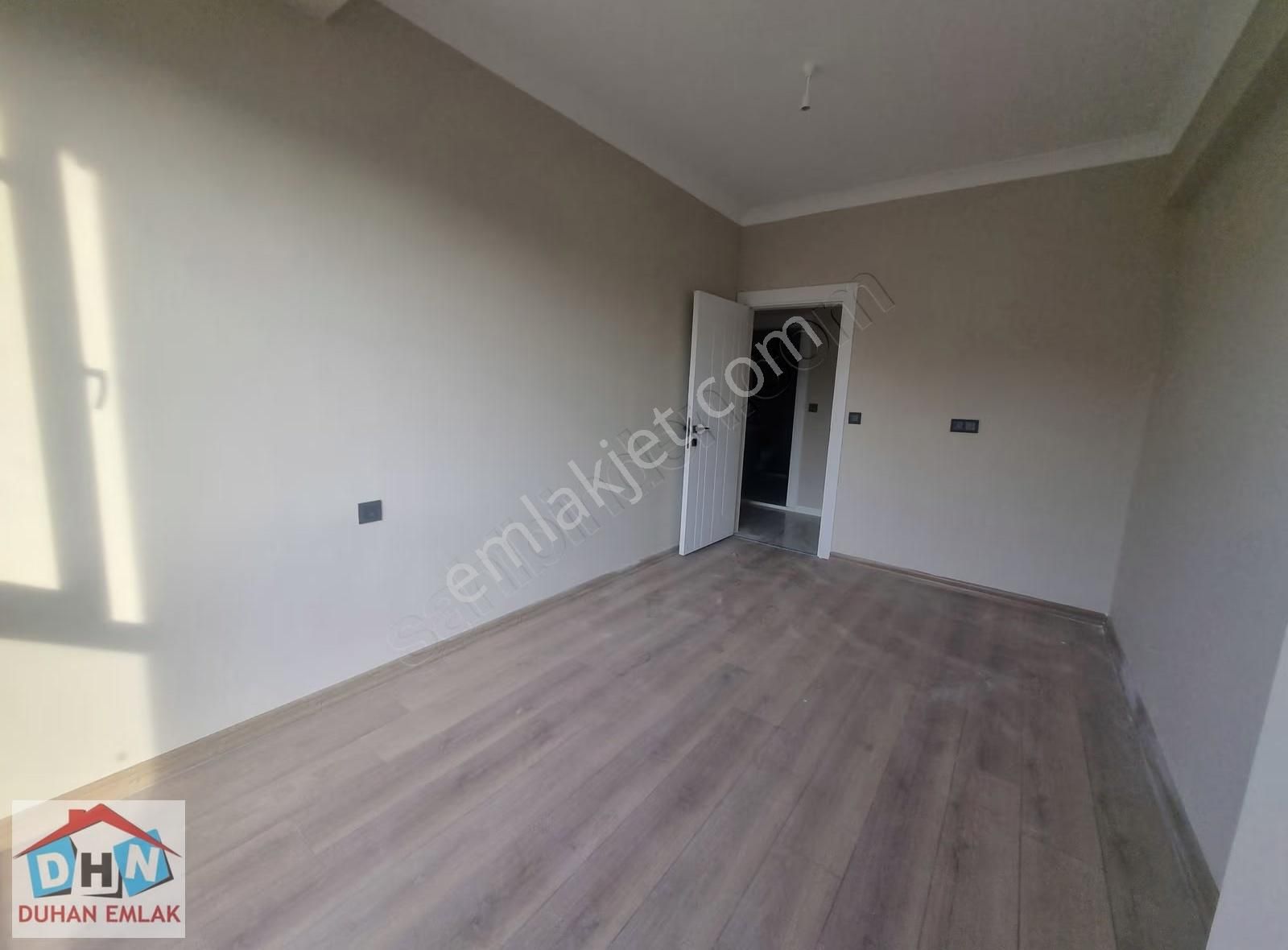 Duhan Emlaktan Kadıköy Berçem Konaklarında 3+1 Satılık Daire - Görsel 26