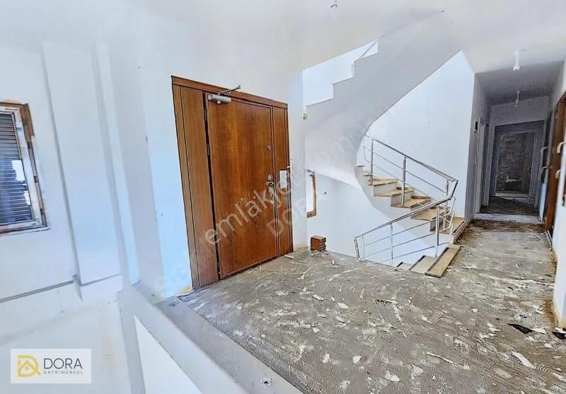 Urla Kekliktepede En Saygın Bölge'de 6+1 Natamam Satılık Villa - Görsel 15