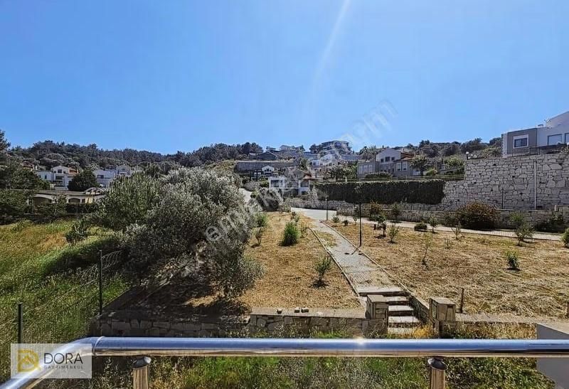 Urla Kekliktepede En Saygın Bölge'de 6+1 Natamam Satılık Villa - Görsel 12