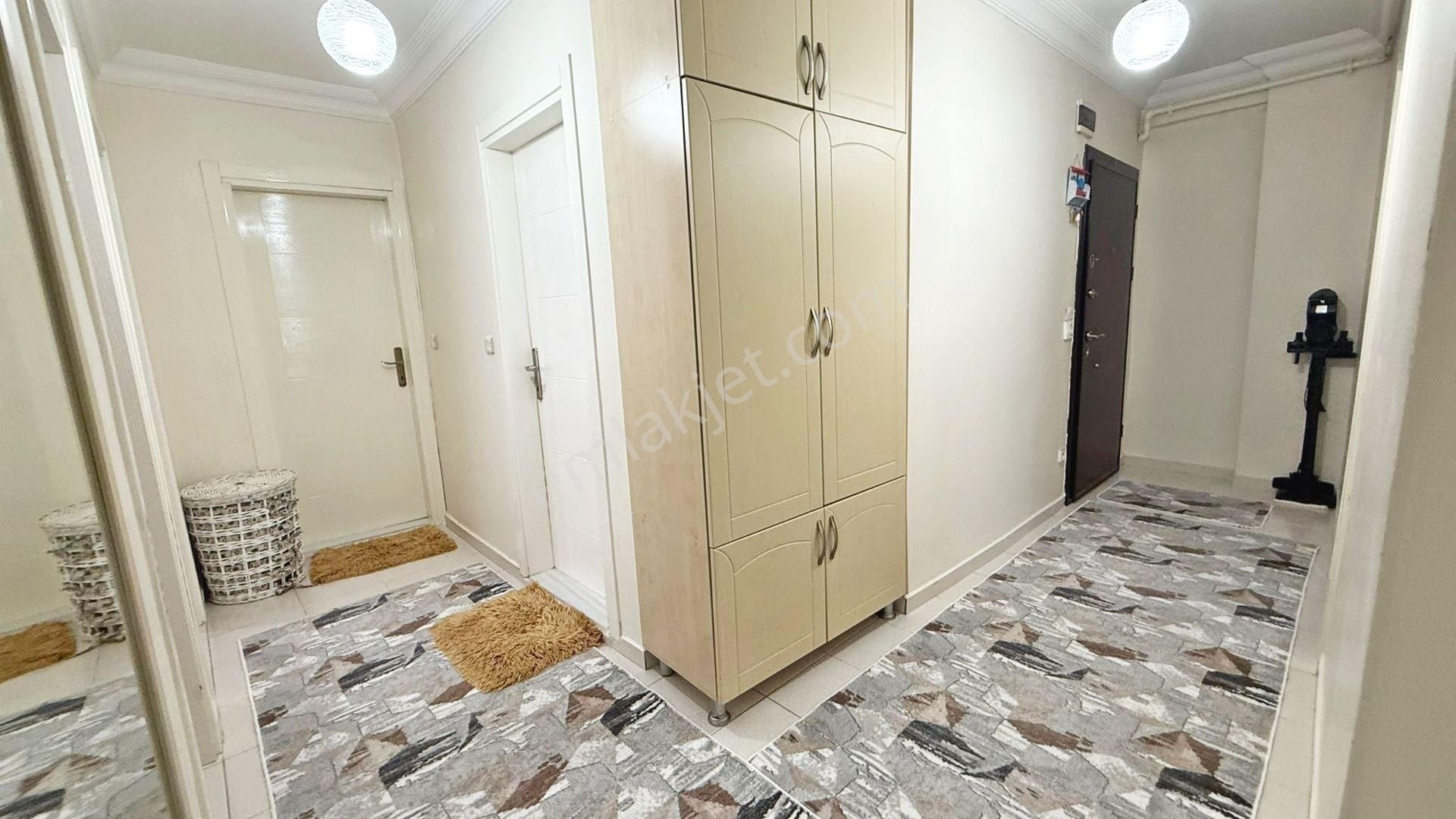 Alban'dan Metrobüse 9 Dk Körodasız Köşe Bina 130 M² 3+1 Daire - Görsel 18