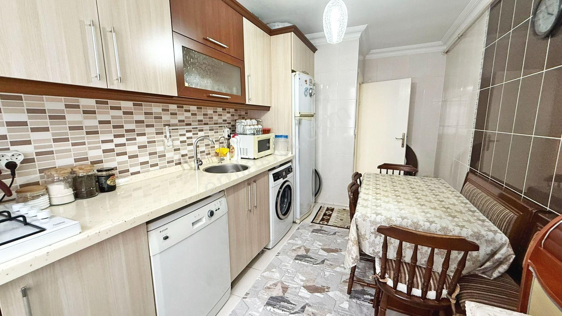 Alban'dan Metrobüse 9 Dk Körodasız Köşe Bina 130 M² 3+1 Daire - Görsel 8