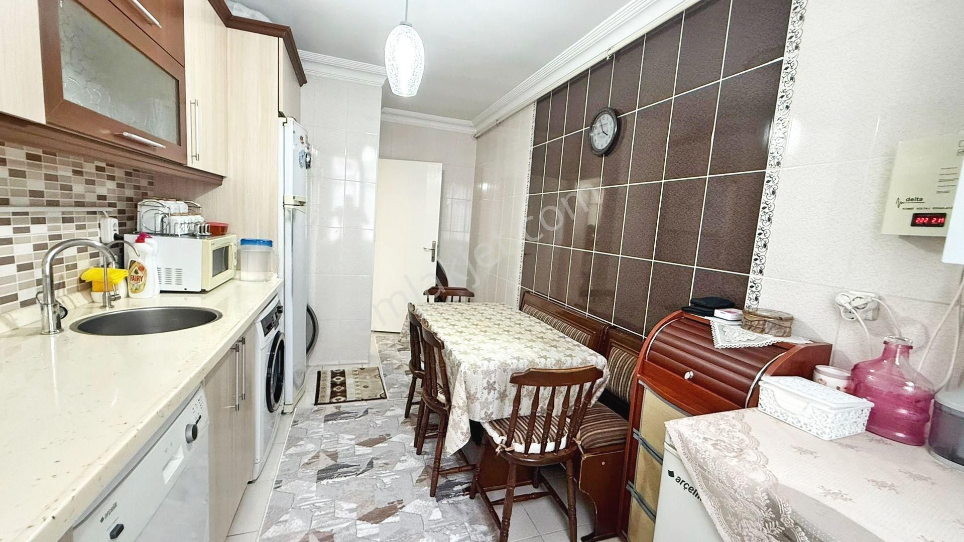 Alban'dan Metrobüse 9 Dk Körodasız Köşe Bina 130 M² 3+1 Daire - Görsel 6