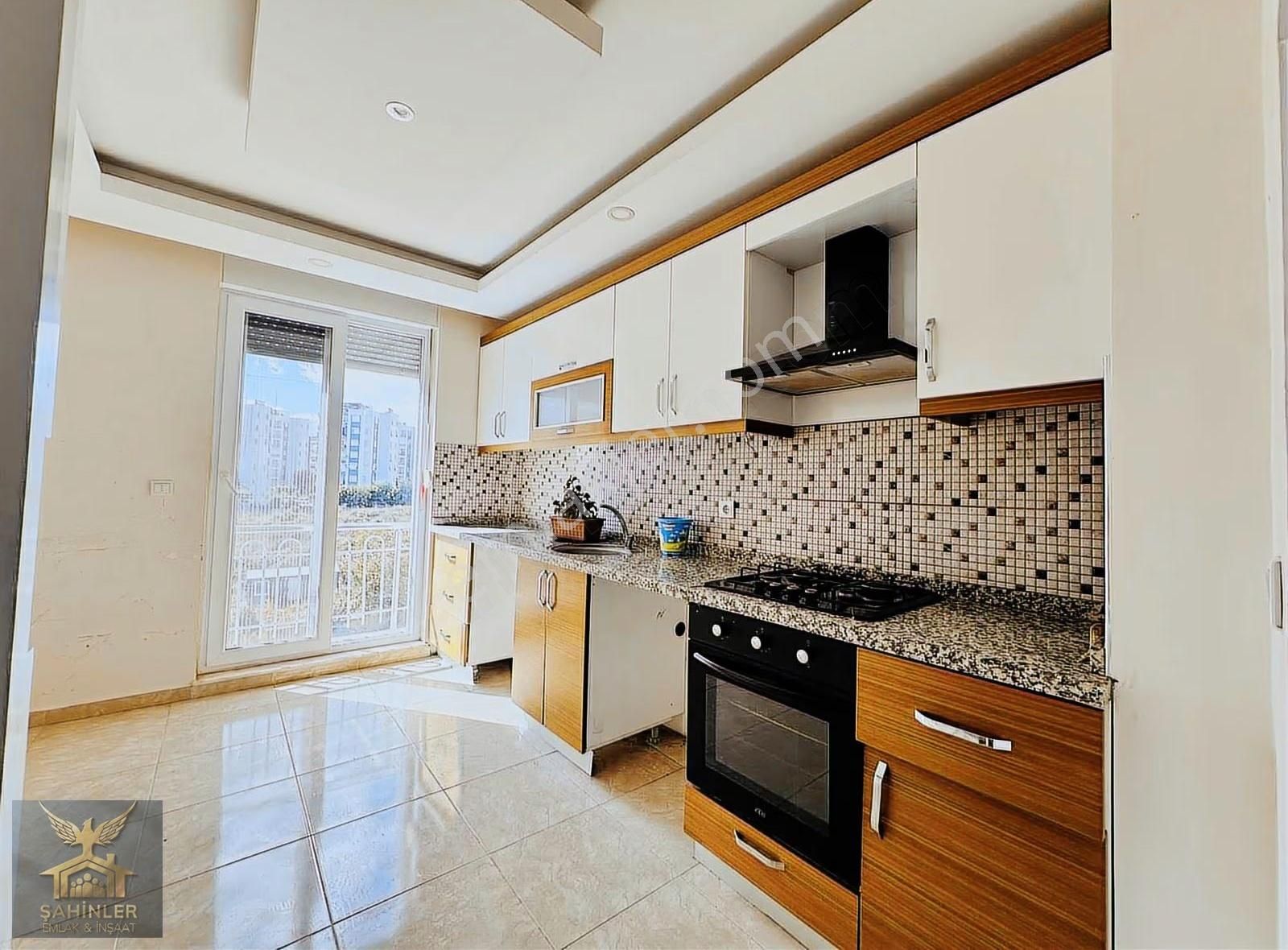 Antalya Manzaralı 3+1 Havuzlu Site İçerisinde Kaçmaz Fırsat !!! - Görsel 3