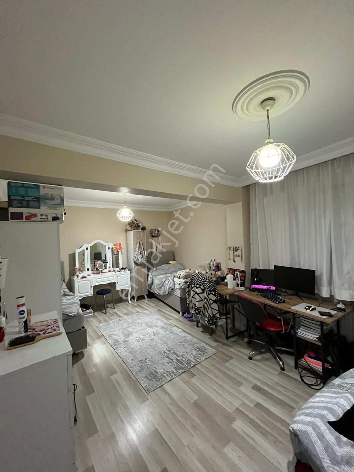 Gaziosmanpaşa'da Satılık 3+1 Daire - Görsel 2