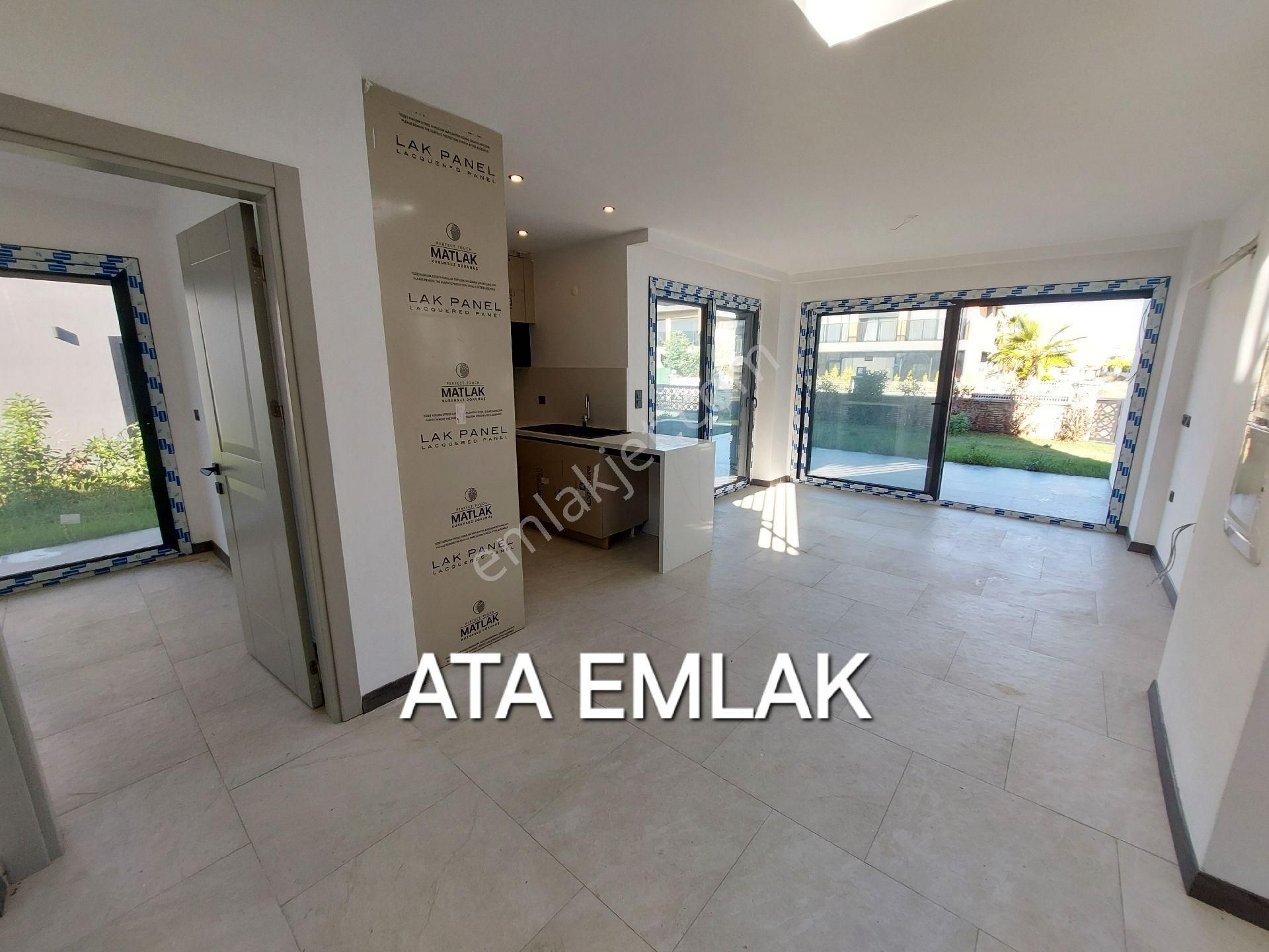 Kuşadasında Plaja Yakın Özel Havuzlu Tek Müstakil 4+1 Sıfır Villa - Görsel 30