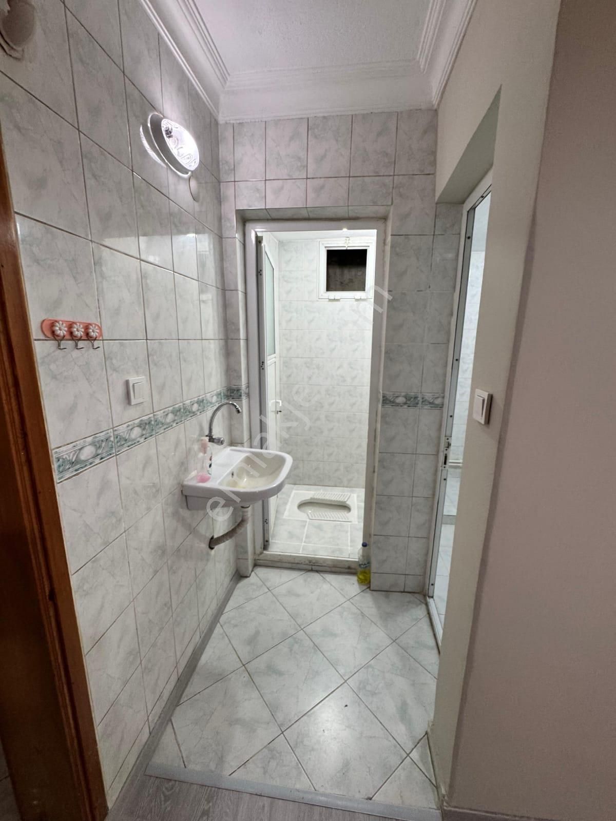 Turpa'dandoğalgazlı 2+1 Kiralık Daire – Bornova Mevlana Mah - Görsel 12