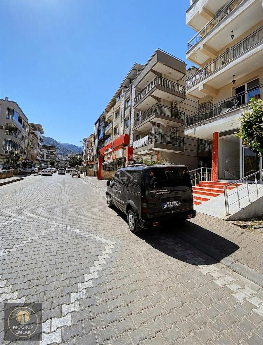 Mc Grup'tan Kemalpaşa Merkezi Konumda Kupon Dükkan - Görsel 32