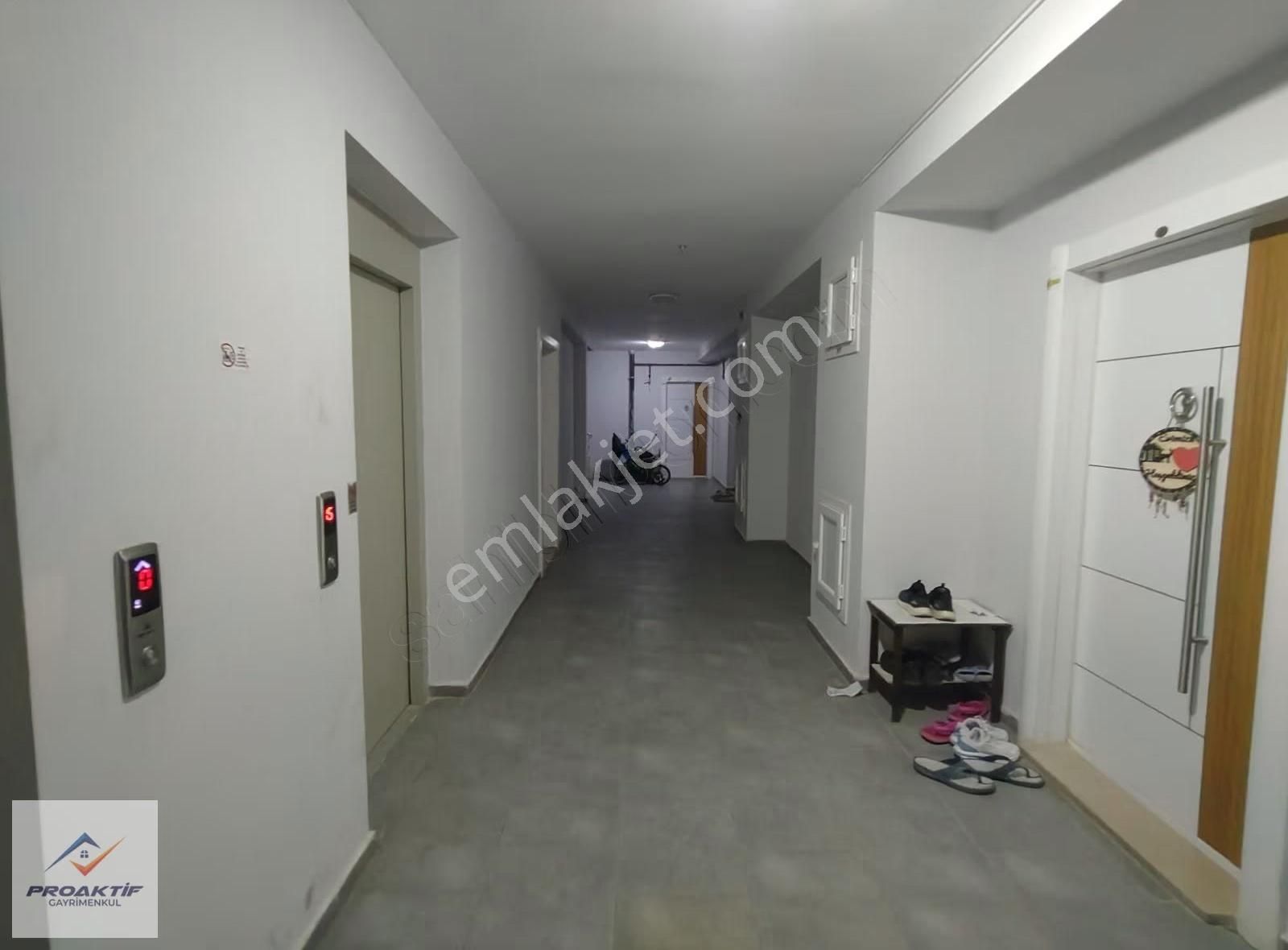 Full Eşyalı 2+1 Rezidans 90 M², Sosyal Donatılı, Açık Otopark - Görsel 16