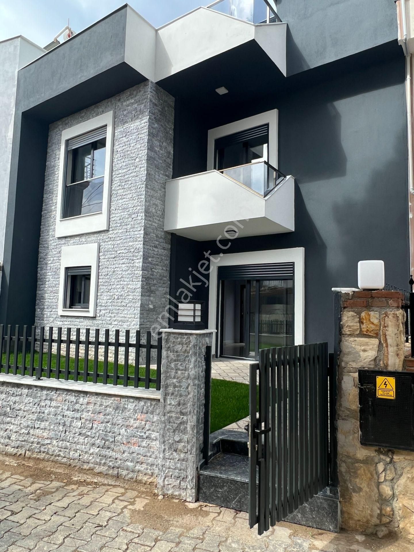 Özdere'de Denize 150 Mt Müstakil 3+1 Sıfır Villa | Gökçen Emlak - Görsel 2