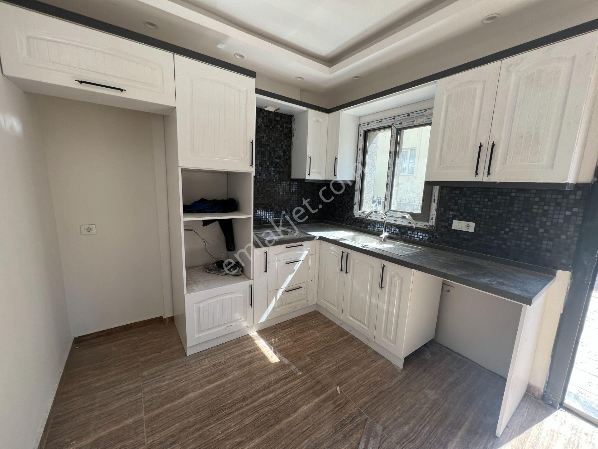 Özdere'de Merkezde Geniş Bahçeli Açık Otoparklı Sıfır Villa | Gökçen Emlak - Görsel 8