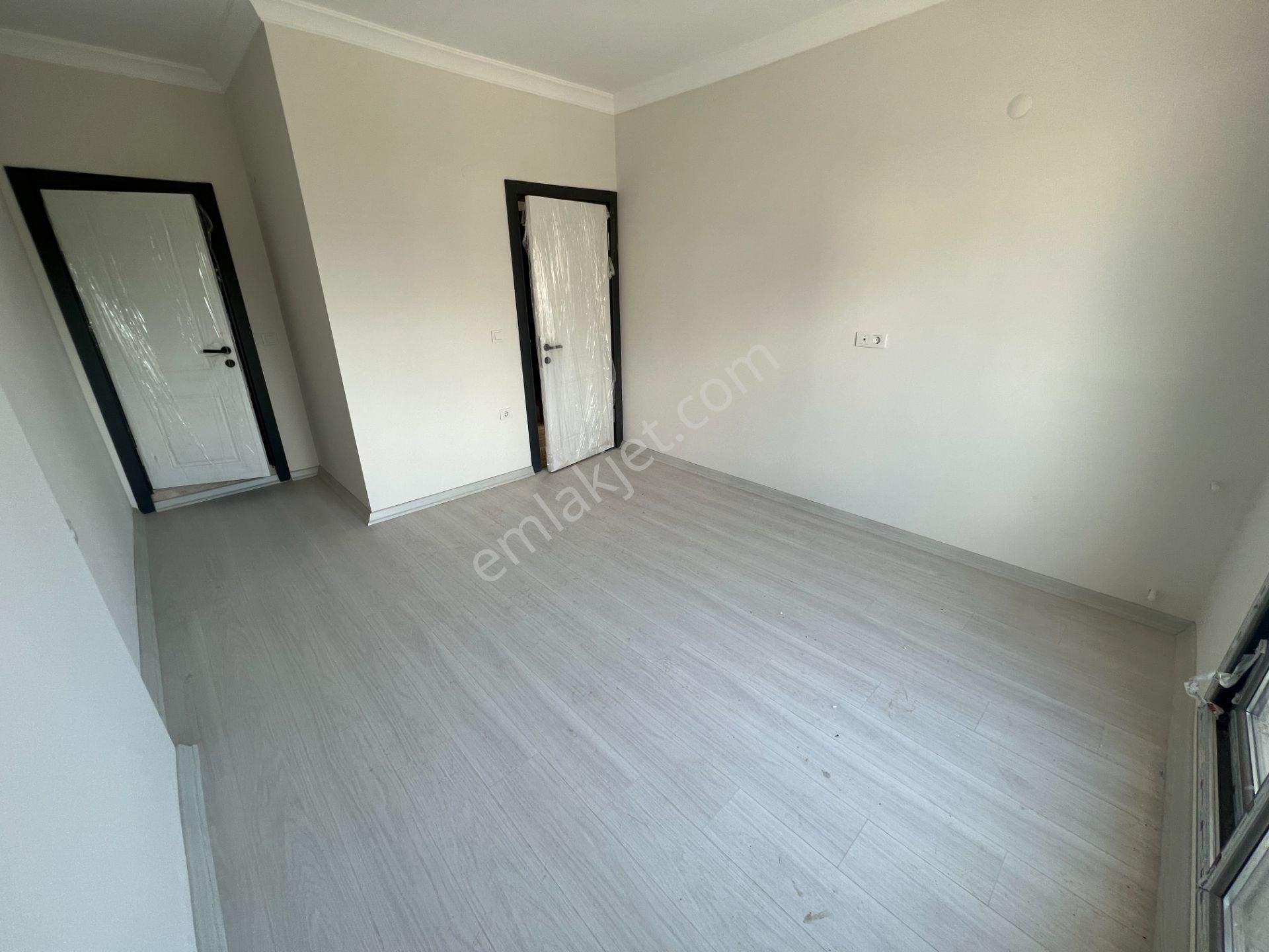 Özdere'de Merkezde Geniş Bahçeli Açık Otoparklı Sıfır Villa | Gökçen Emlak - Görsel 14