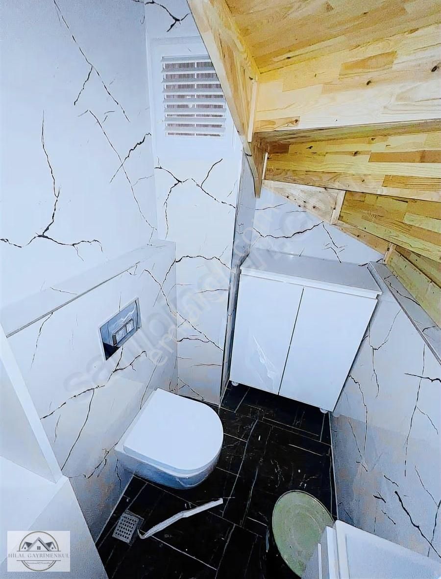 Hilal Gayrimenkulden Sıfır Lüx Yapım 5+1 Park Cephe Dublex - Görsel 17