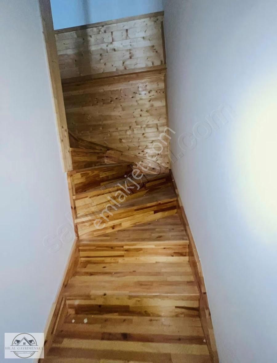 Hilal Gayrimenkulden Sıfır Lüx Yapım 5+1 Park Cephe Dublex - Görsel 4