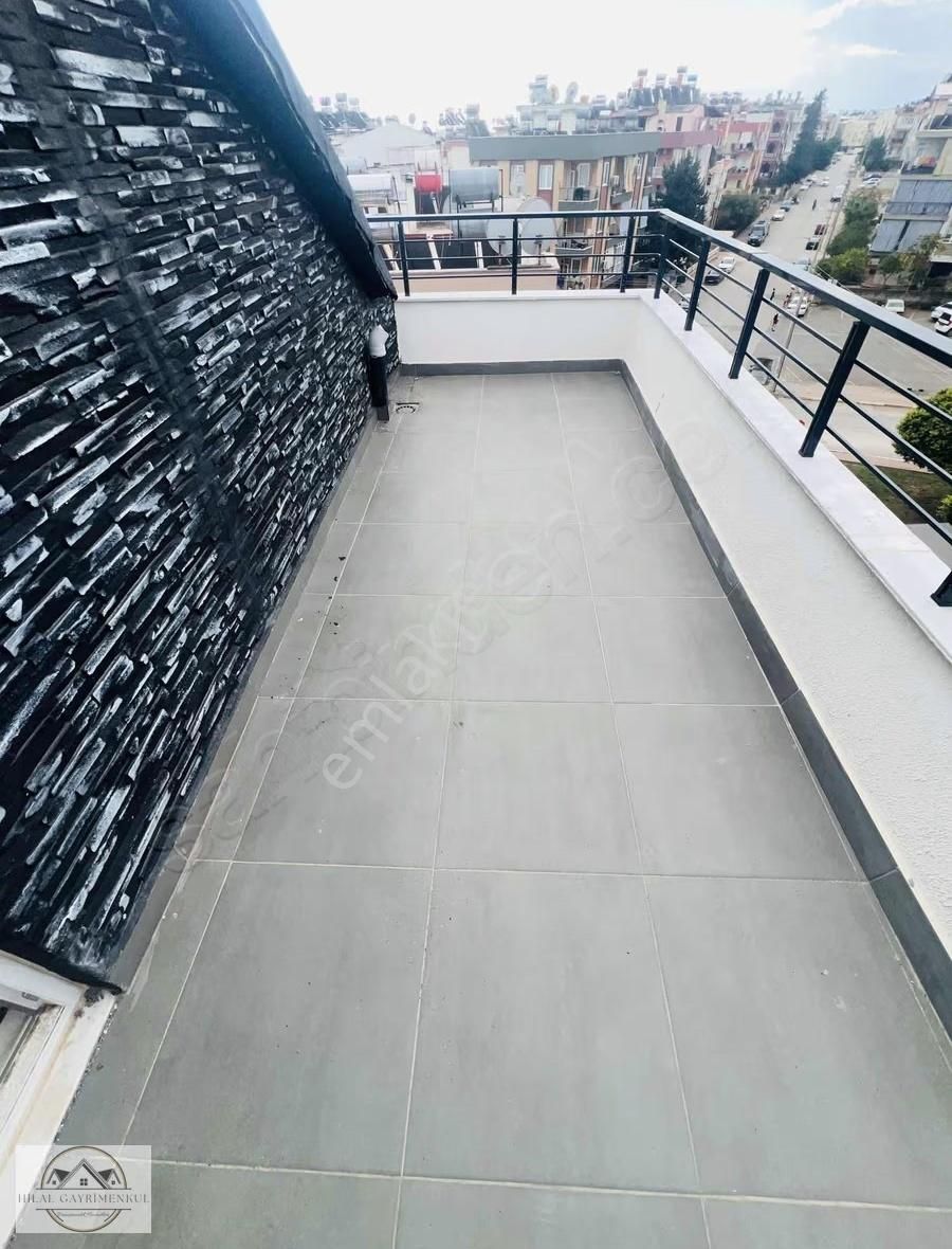 Hilal Gayrimenkulden Sıfır Lüx Yapım 5+1 Park Cephe Dublex - Görsel 25