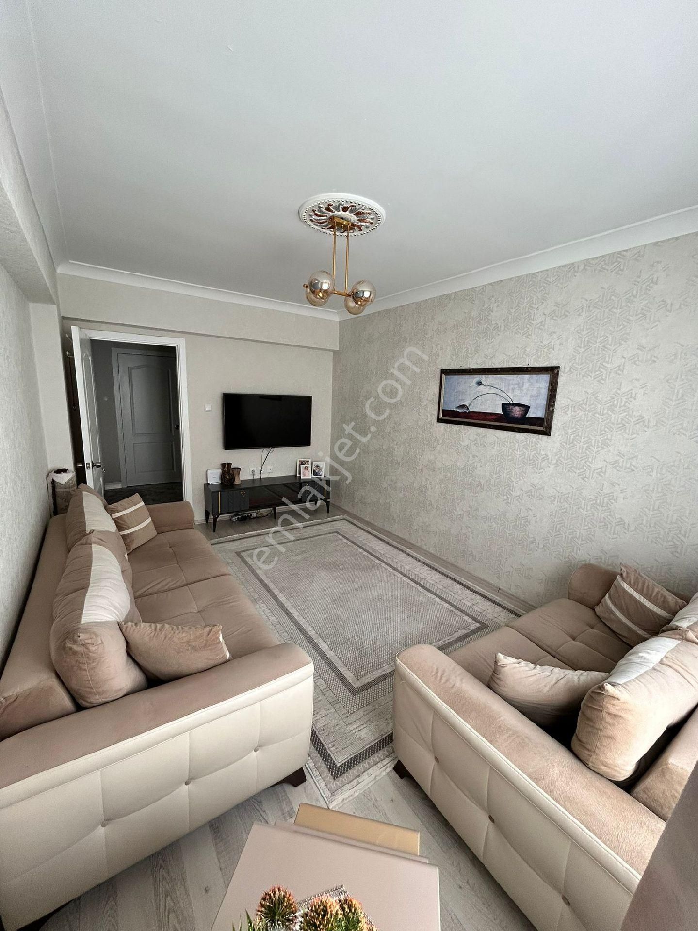 Kayalarda Geniş Ferah Etrafı Açık - Görsel 18