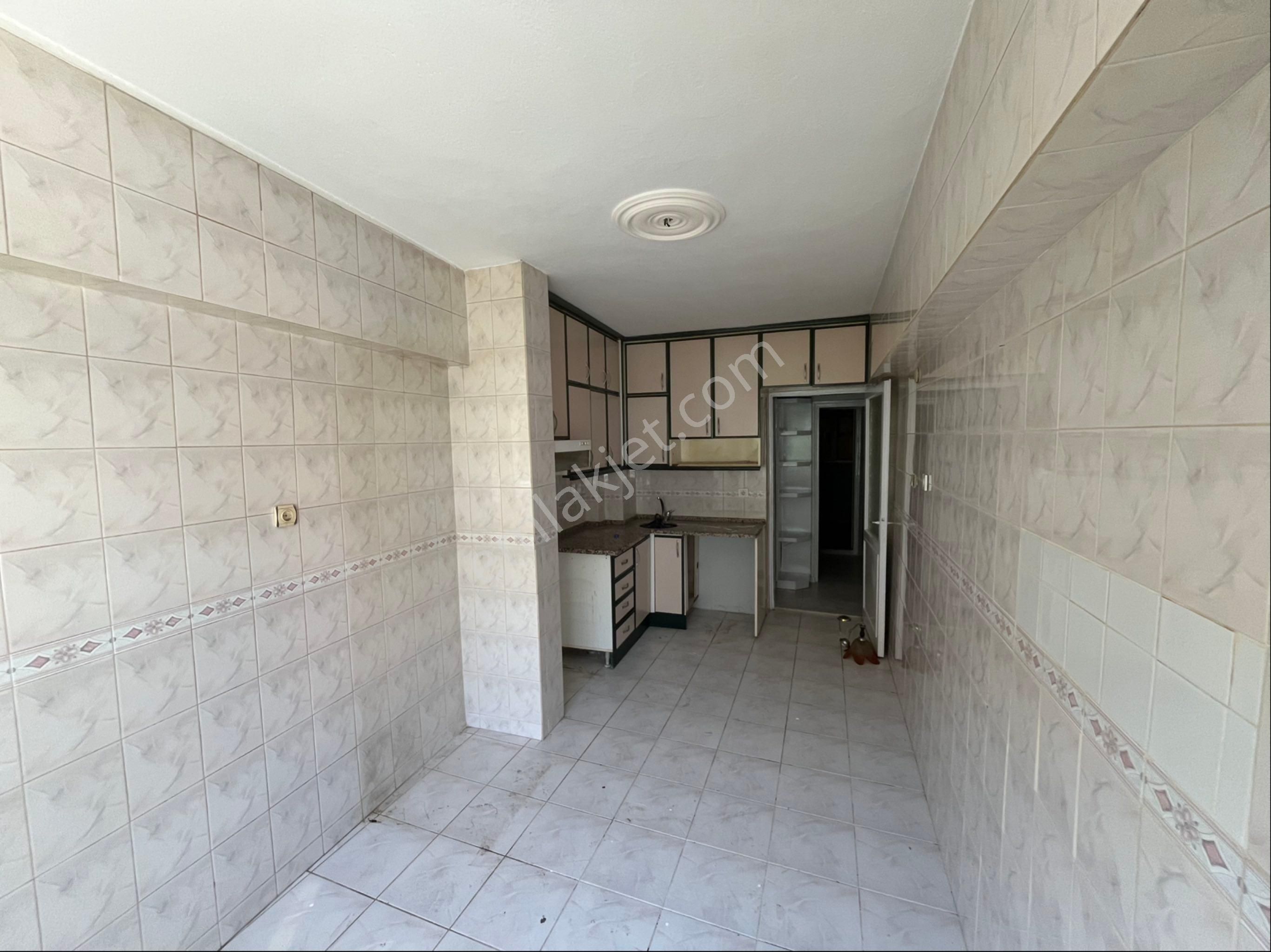 Miray Emlaktan Yıldıztepe Mahallesinde Satılık 3+1 Daire - Görsel 14