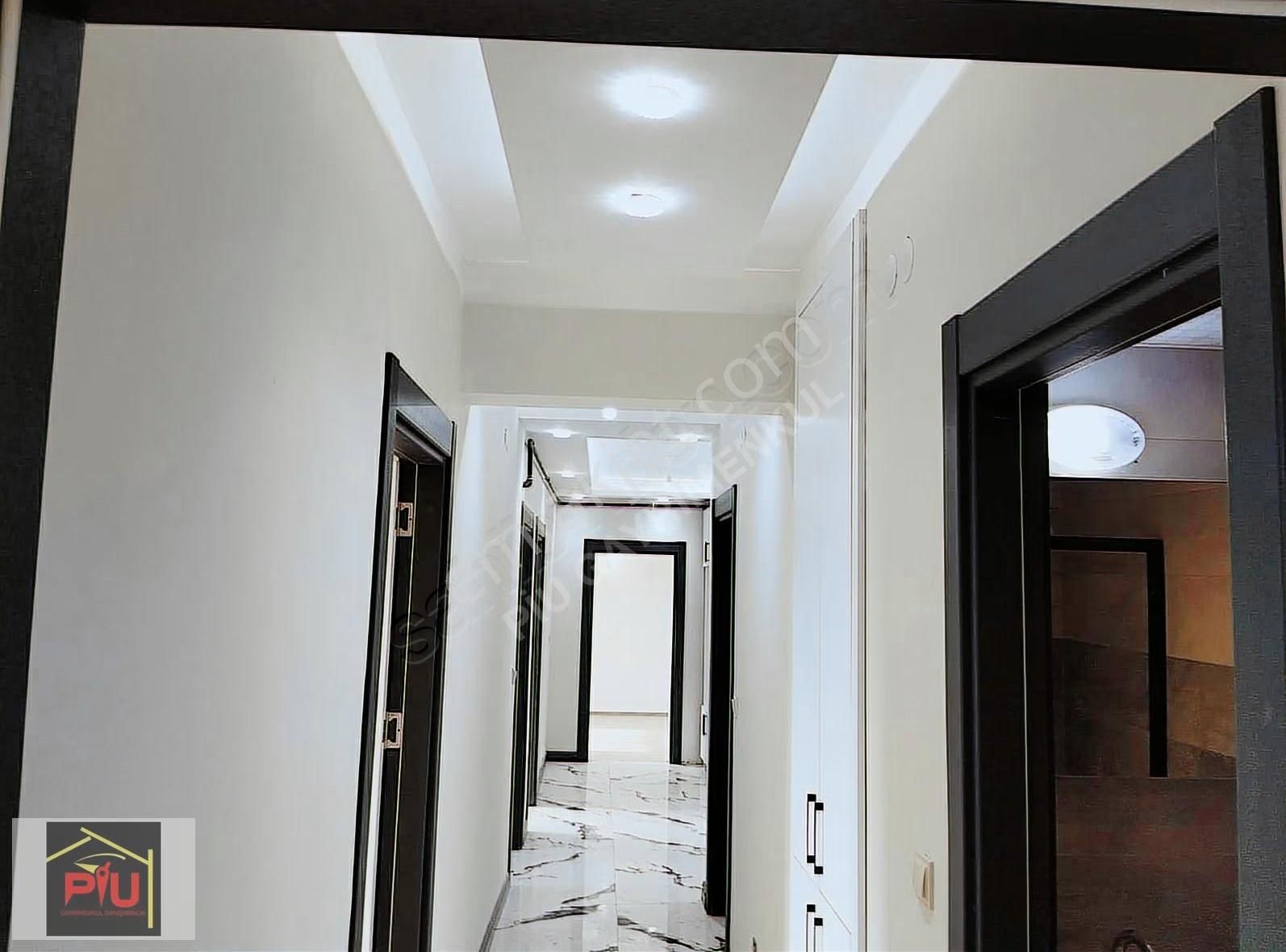 Zümrütte Havalimanına Yakın Satılık 3+1 180 M2 Daire - Görsel 30