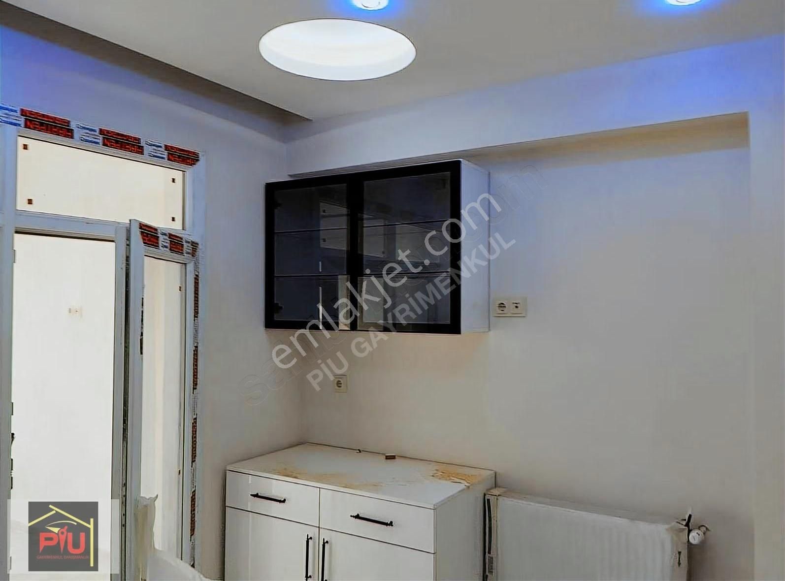 Zümrütte Havalimanına Yakın Satılık 3+1 180 M2 Daire - Görsel 29