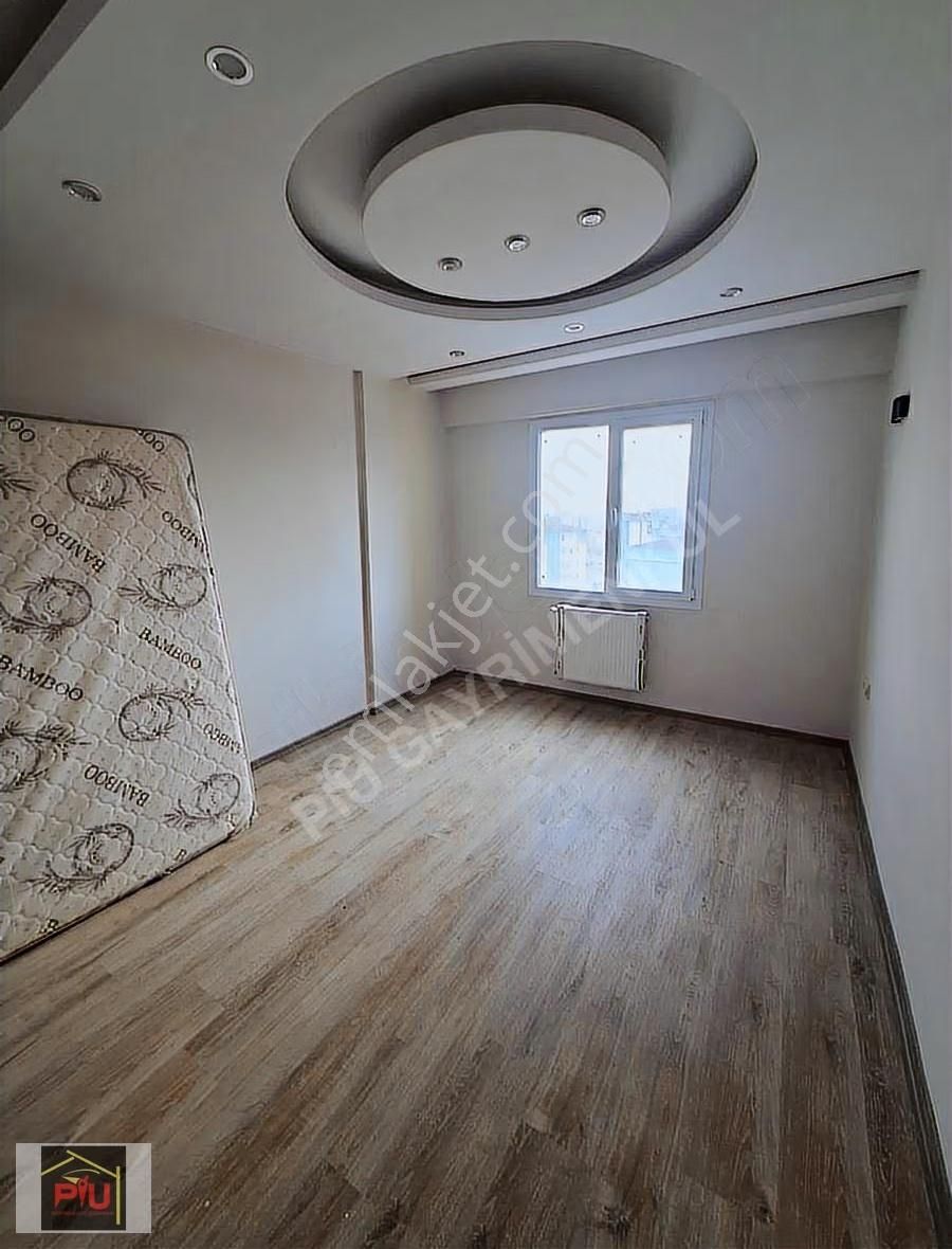Zümrütte Havalimanına Yakın Satılık 3+1 180 M2 Daire - Görsel 25