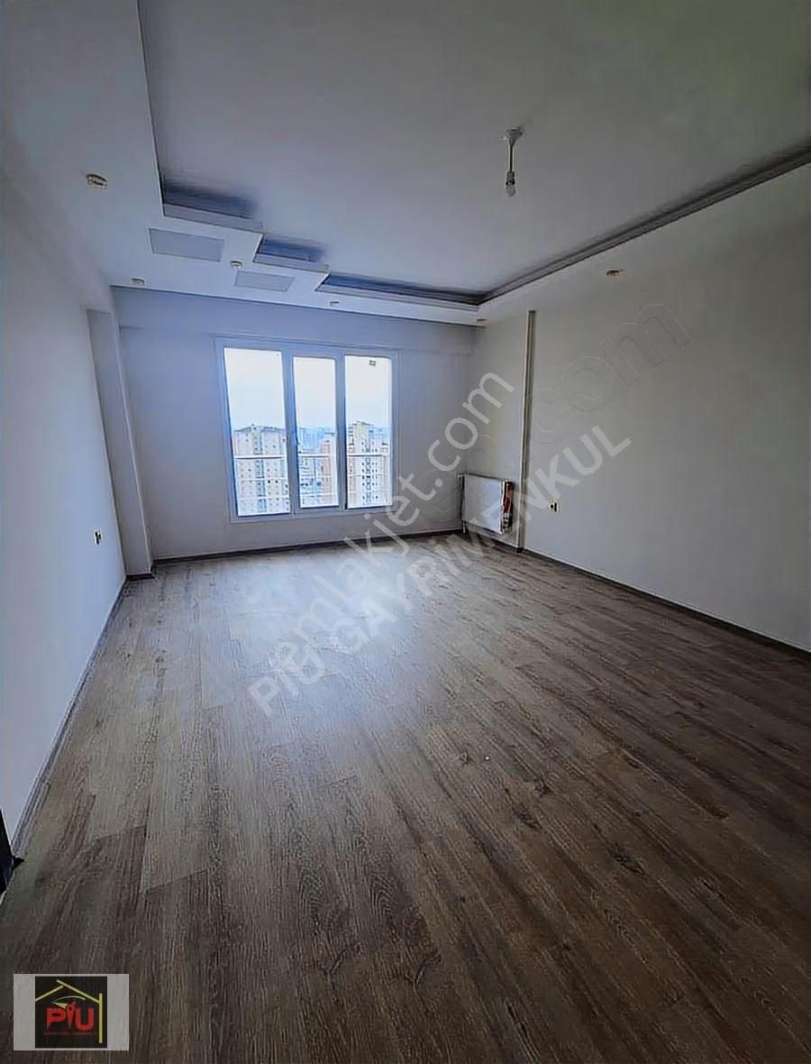 Zümrütte Havalimanına Yakın Satılık 3+1 180 M2 Daire - Görsel 27