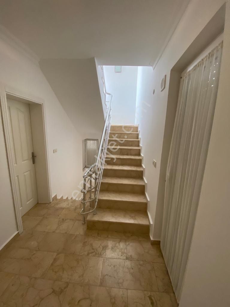 3+1 Tam Korunaklı Özel Havuzlu Satılık Villa - Görsel 14