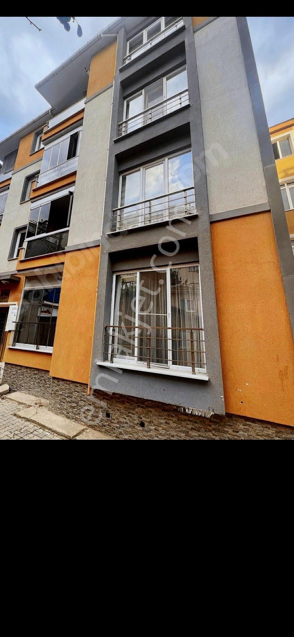 İster Yatırım İster Oturum