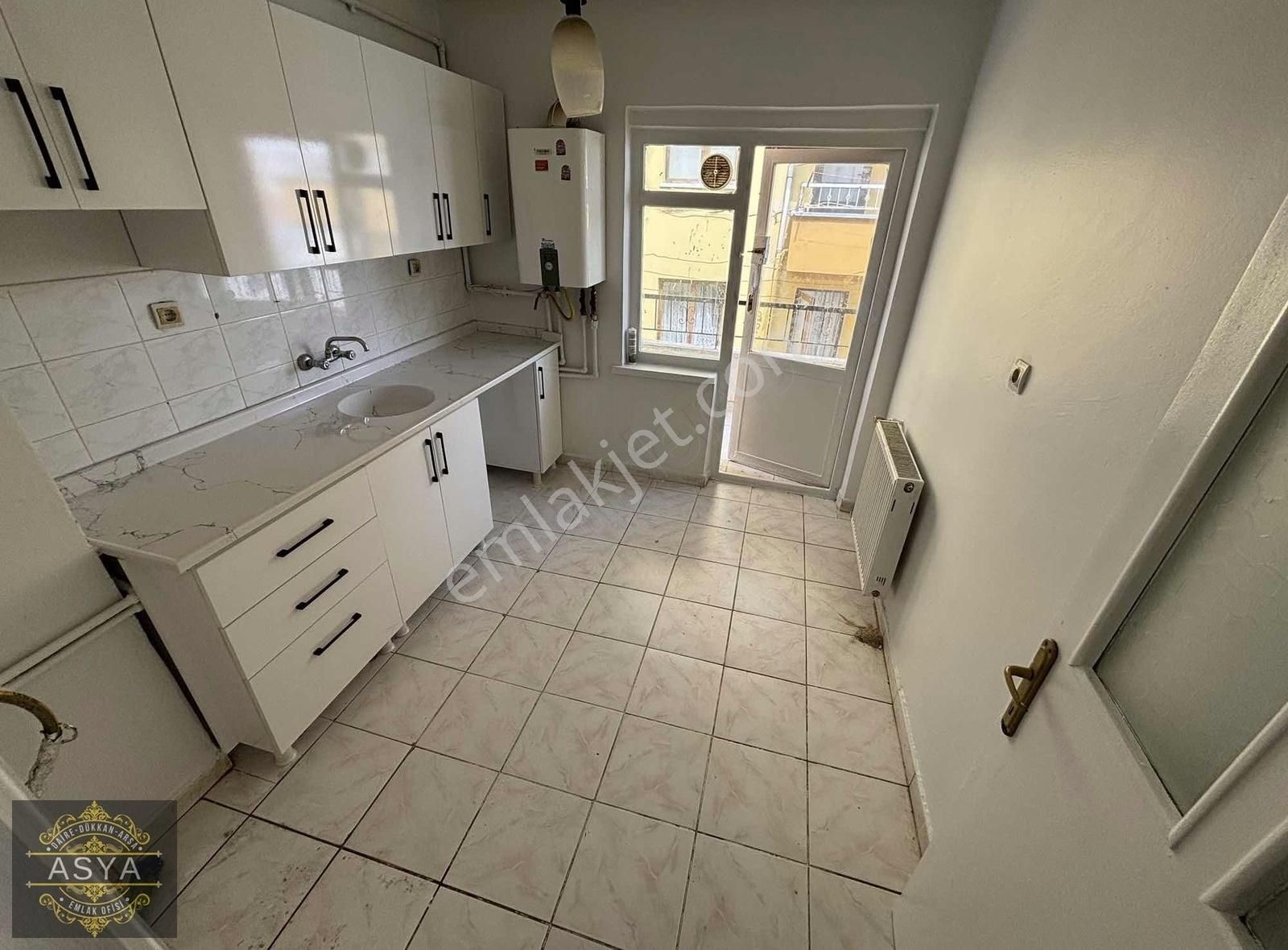 Kuşçağız Cadde Önü Ara Kat Yapılı Ankara Manzaralı 3+1 Kiralık - Görsel 11