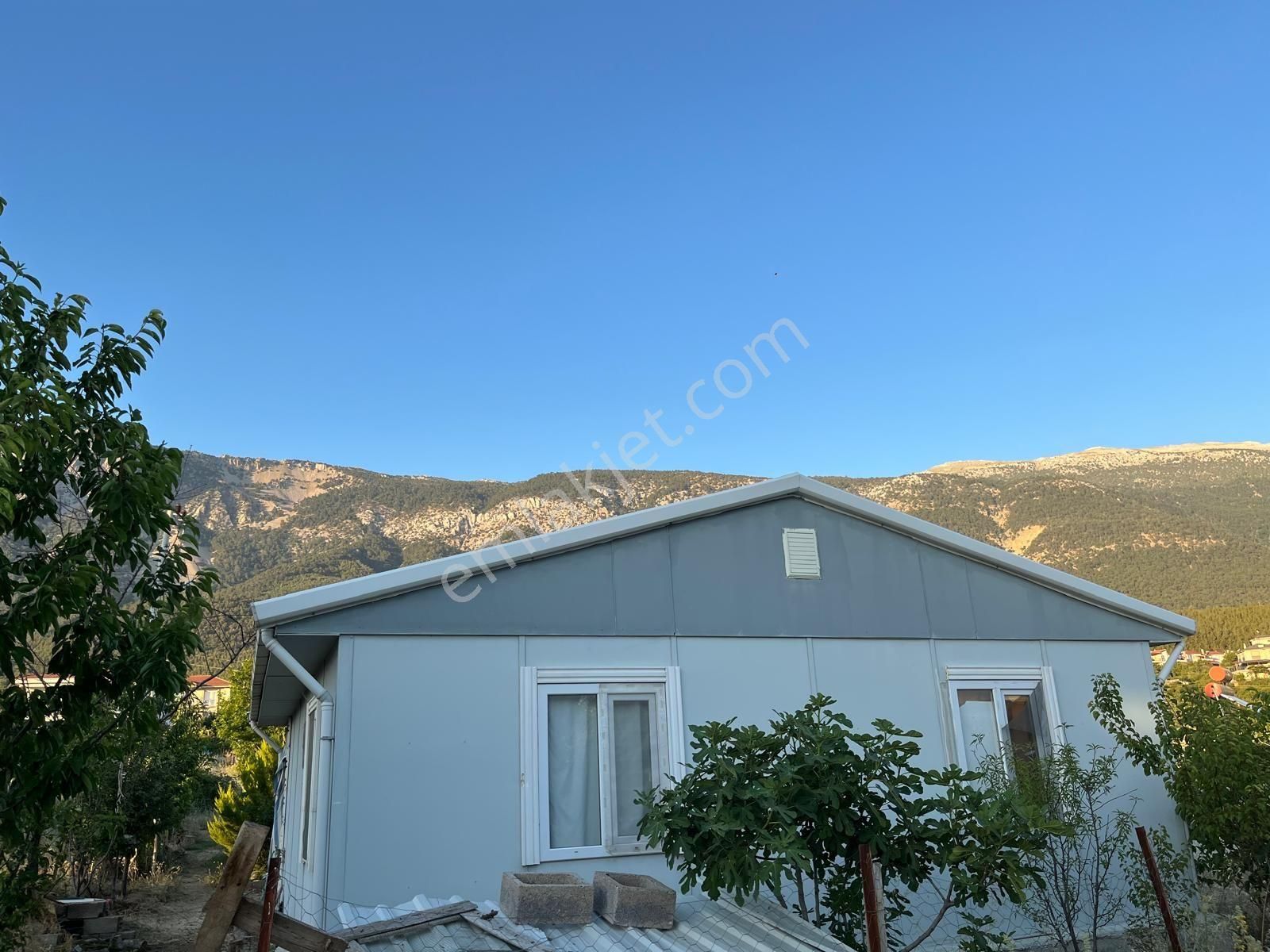 Sahibinden Cankurtaran Tuna Petrol Üstünde Satılık Müstakil Ev - Görsel 7