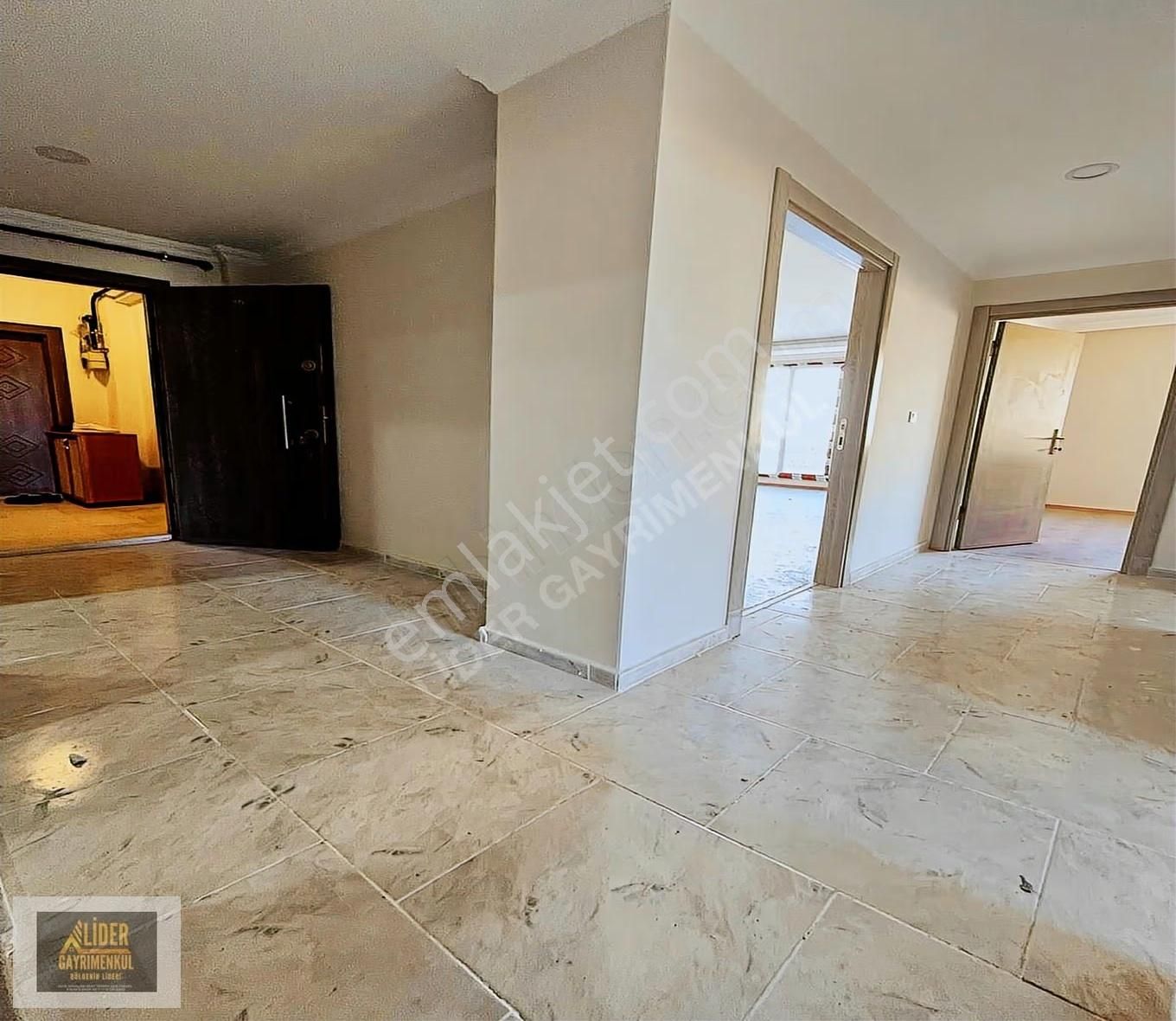 Lider'den İstasyon Mah Asbaş Emliyet Yanı Cadde Üzeri Ara Kat3+1 - Görsel 24