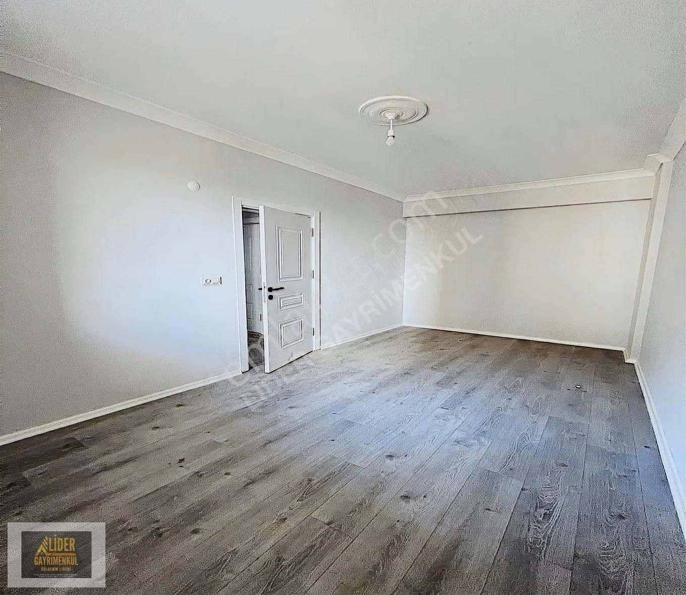 Lider Den İstasyon Mahallesi Merkezde 2+1 Site İçi Satılık Daire - Görsel 14