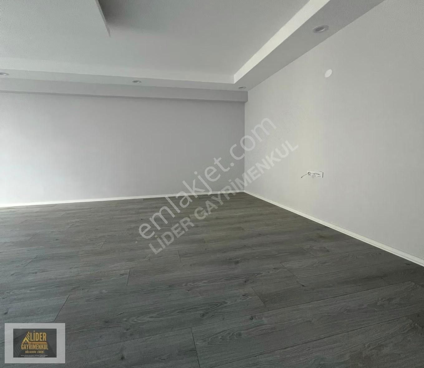 Lider Den İstasyon Mahallesi Merkezde 2+1 Site İçi Satılık Daire - Görsel 11