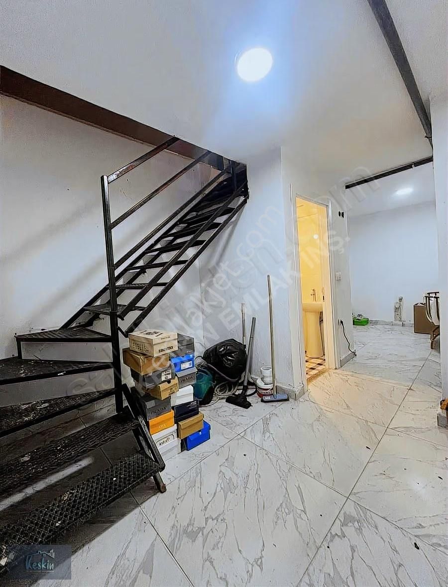 Kültür Kafelerde Özgecan Aslan'ın Karşısında Devren Kiralık - Görsel 7