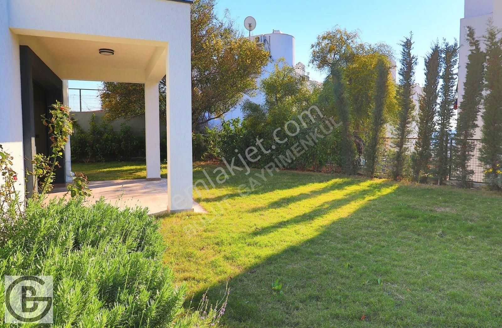 Bodrum Merkez'de Önü Açık, Yerden Isıtmalı, Geniş Bahçeli 2+1 - Görsel 24