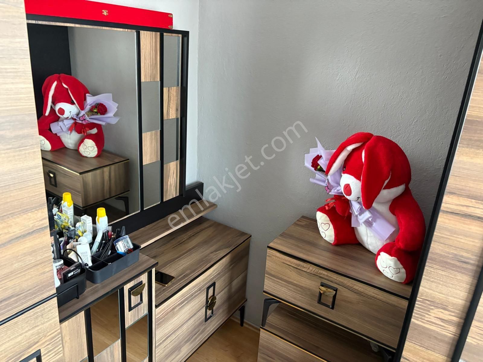 İzmir Konak Ulubatlı'da Müstakil Bina - Görsel 26