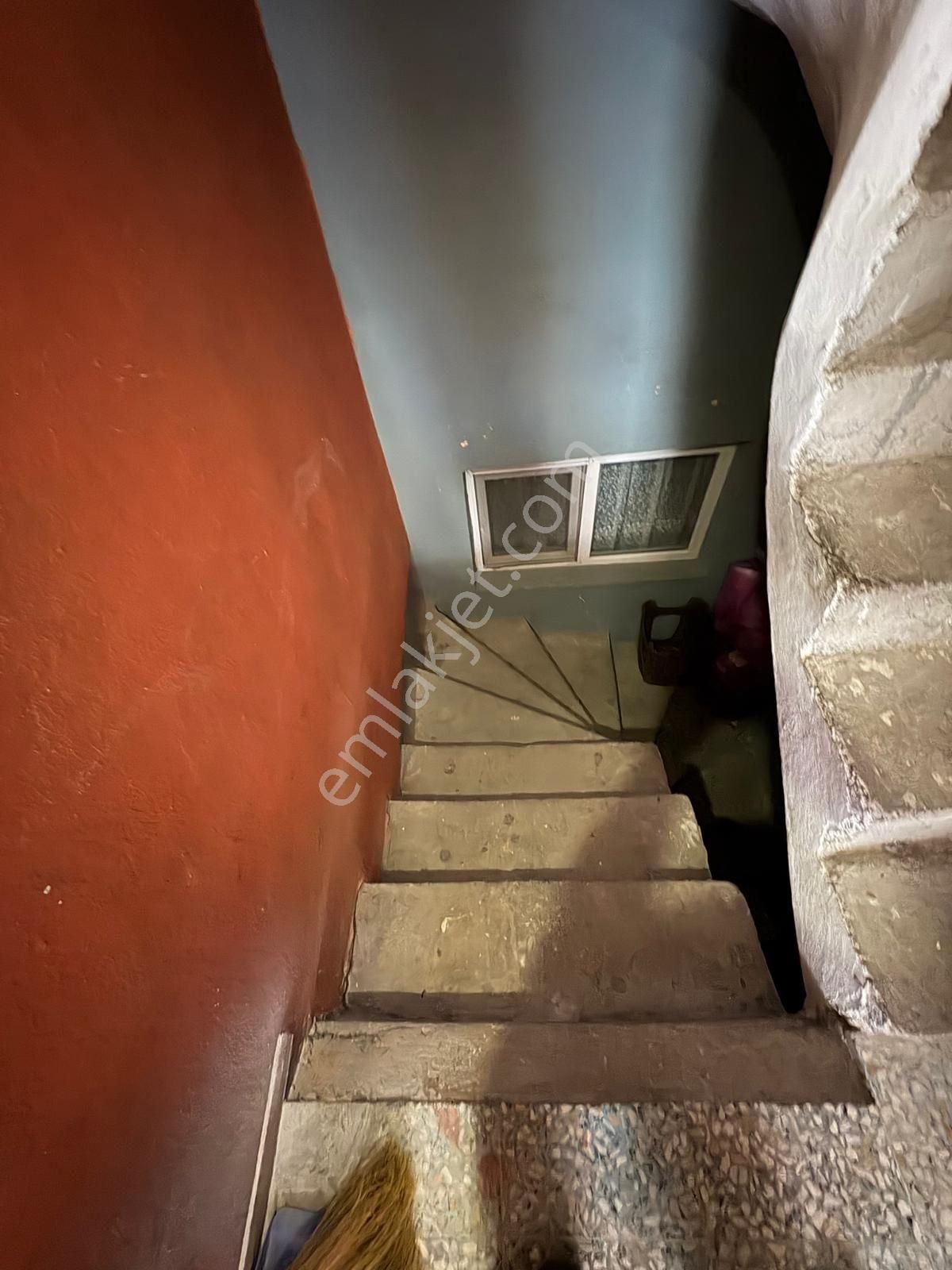 İzmir Konak Ulubatlı'da Müstakil Bina - Görsel 4