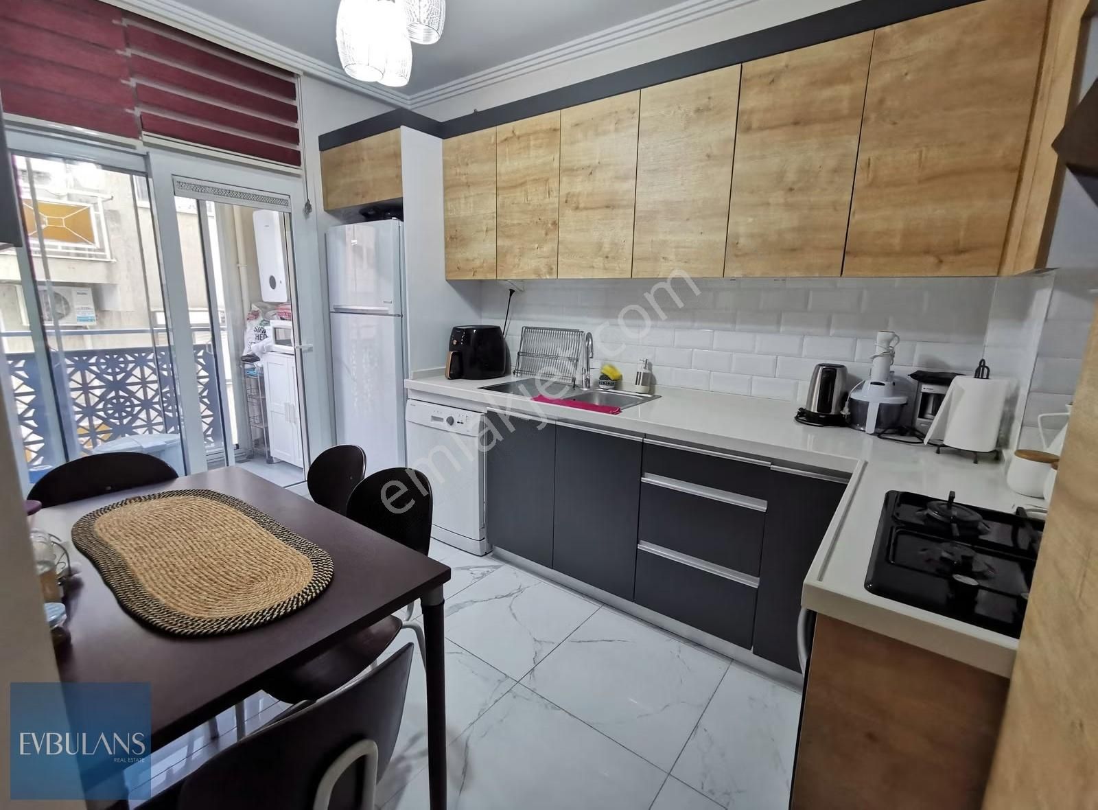 Nergiz Mahallesi Girne Caddesi Yanı Ara Kat Kapalı Mutfak 3+1 - Görsel 5