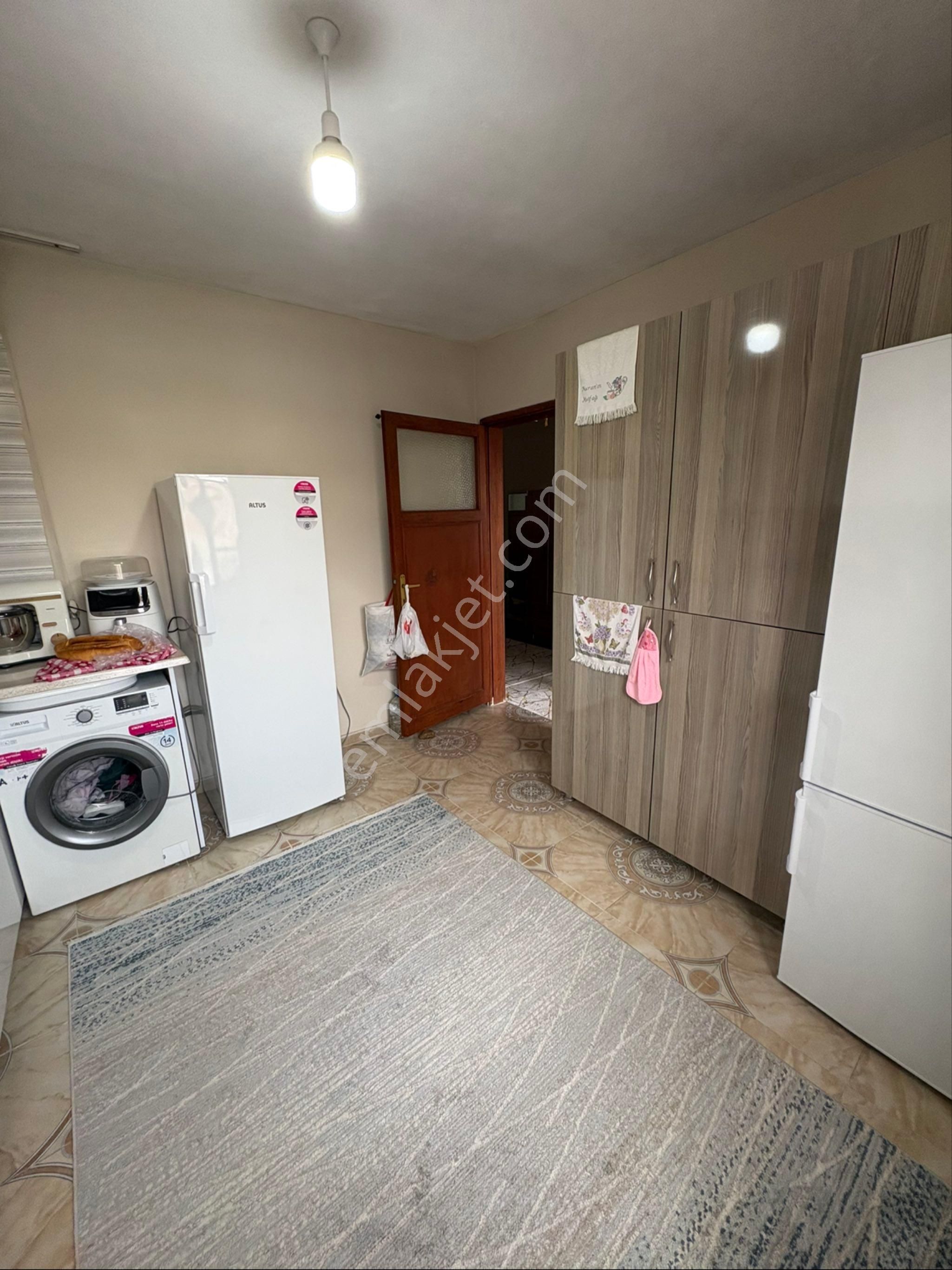 Aydınlar Mh.de3 Katlı Satılık Müstakil Ev - Görsel 10