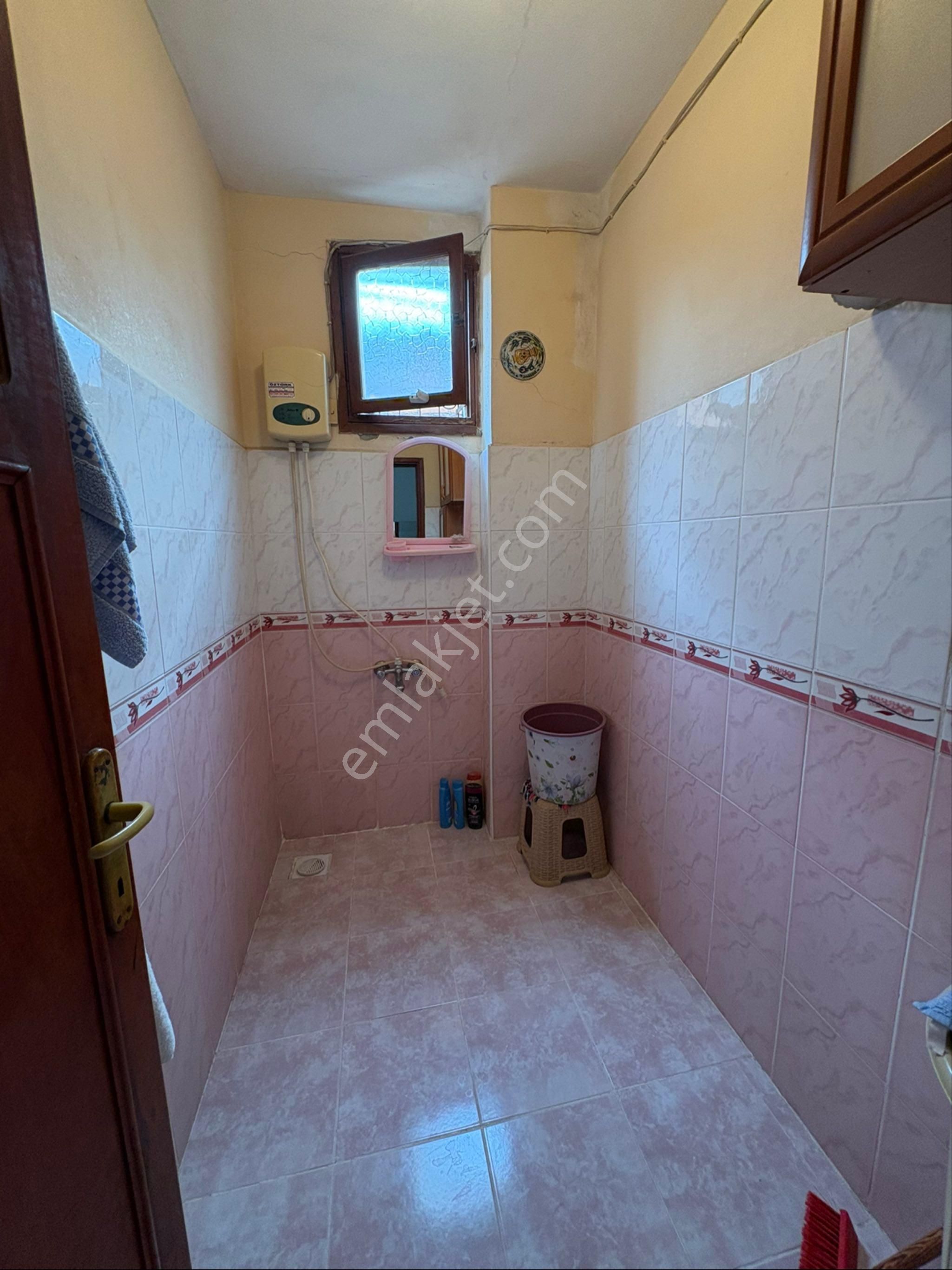 Aydınlar Mh.de3 Katlı Satılık Müstakil Ev - Görsel 13